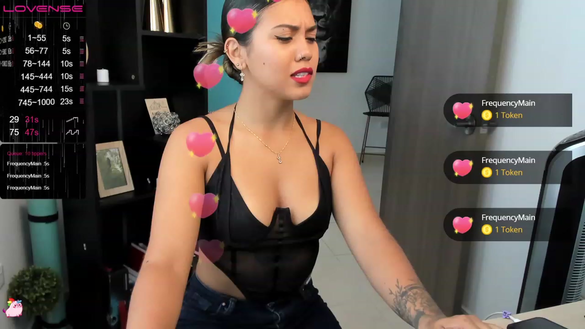 Gallery image thumbnail from shanabellucy's myfreecams stream on, 04/16/2023, 16:47 image 13 of 20