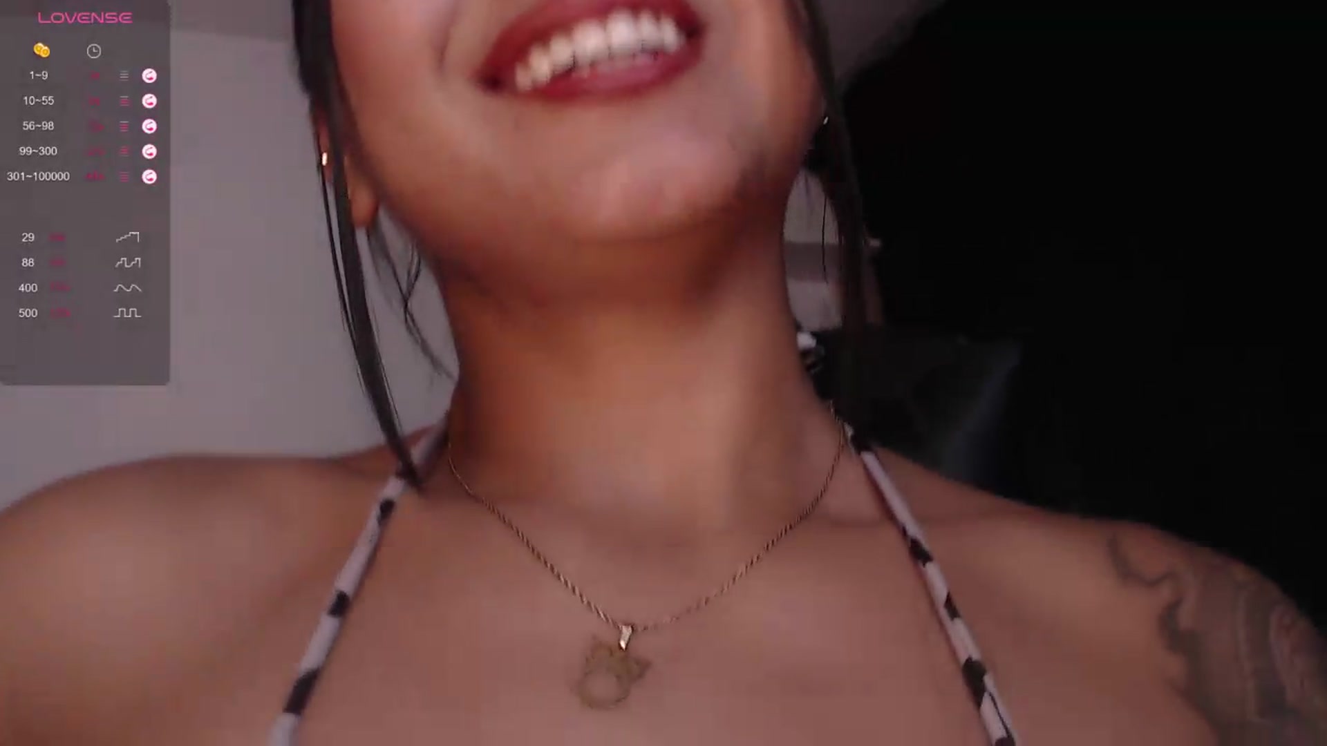 Gallery image thumbnail from shanabellucy's myfreecams stream on, 09/17/2026, 24:39 image 15 of 20
