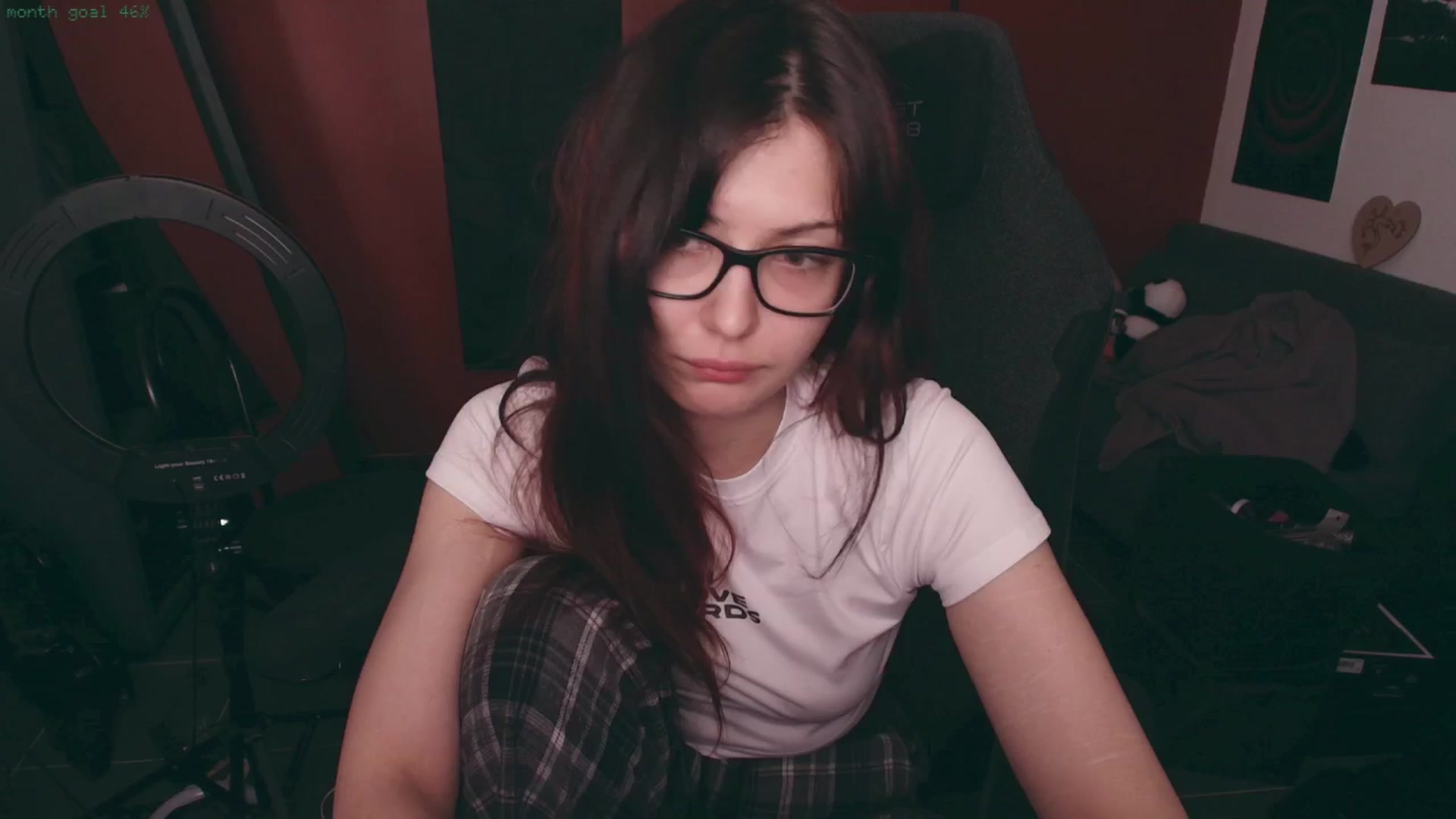 Gallery image thumbnail from shesick's myfreecams stream on, 03/28/2025, 24:55 image 17 of 20