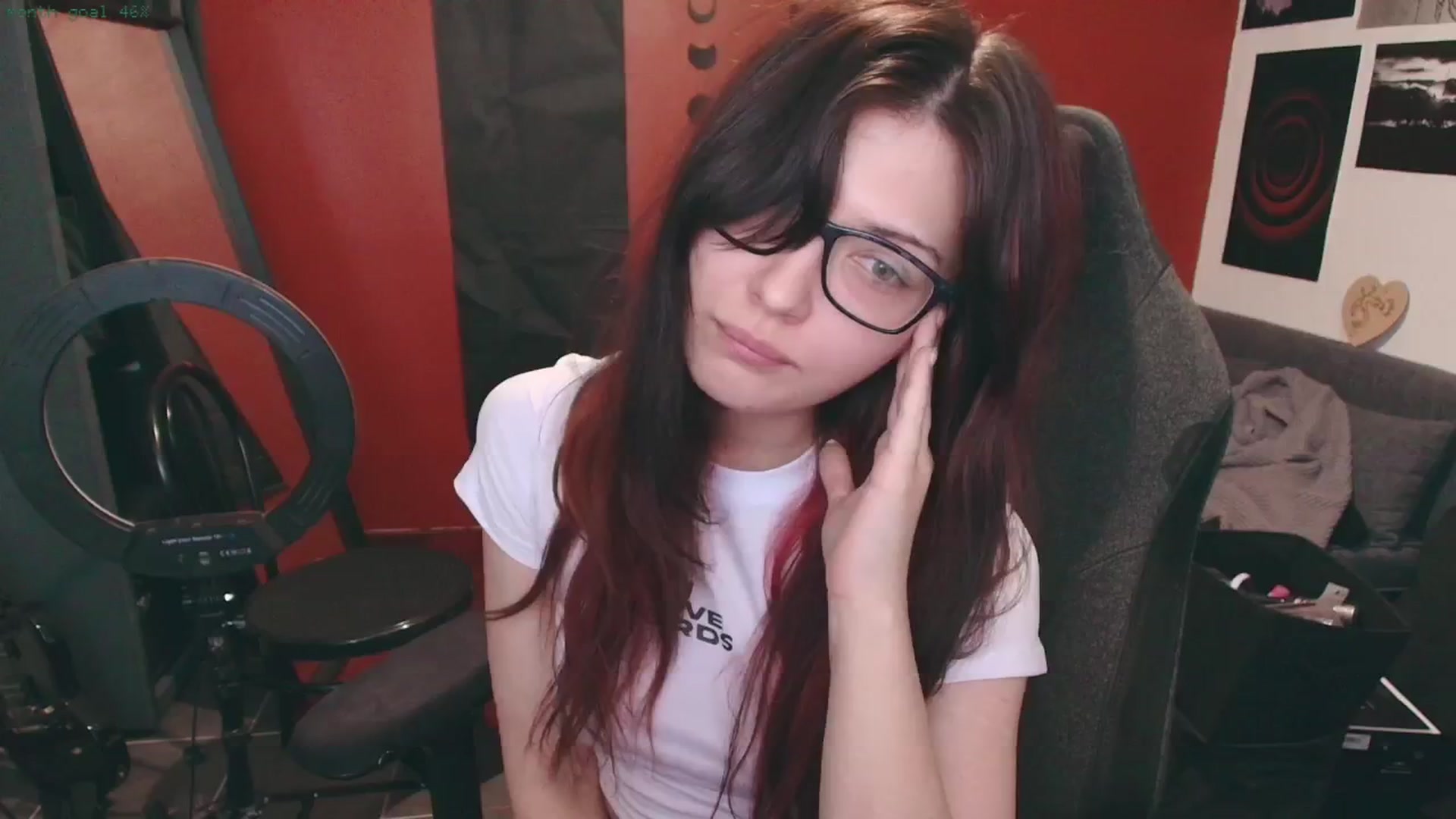 Gallery image thumbnail from shesick's myfreecams stream on, 03/28/2025, 24:55 image 10 of 20