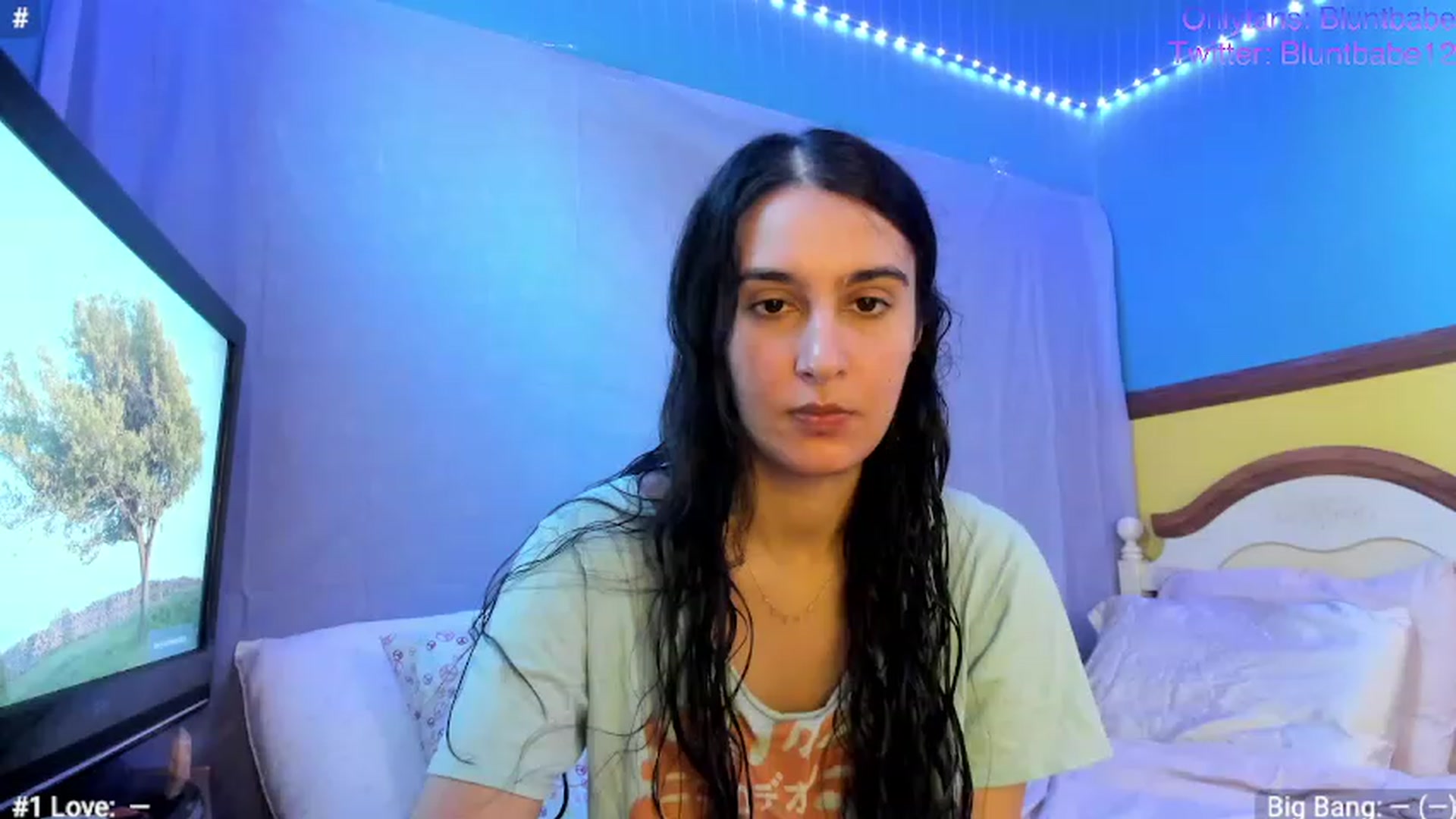 Gallery image thumbnail from shysasha1's myfreecams stream on, 12/01/2022, 20:42 image 16 of 20