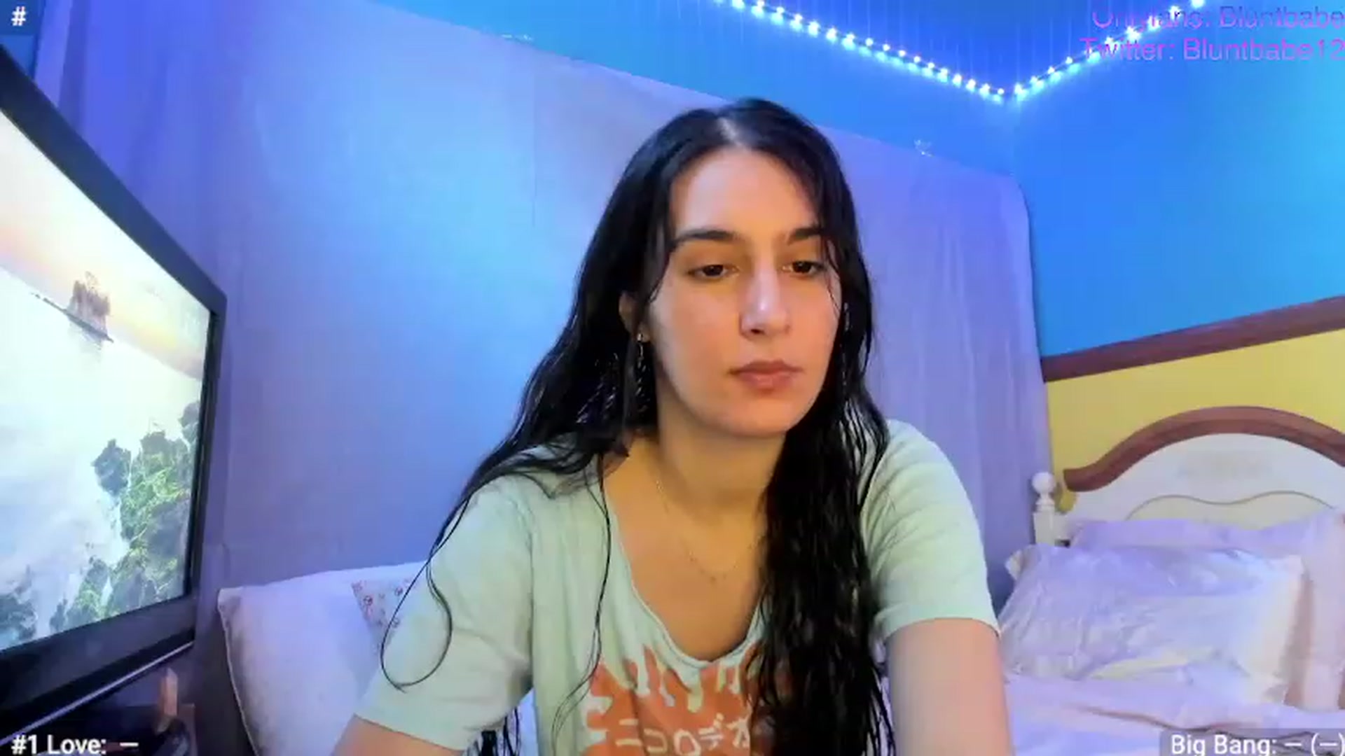 Gallery image thumbnail from shysasha1's myfreecams stream on, 12/01/2022, 20:42 image 13 of 20