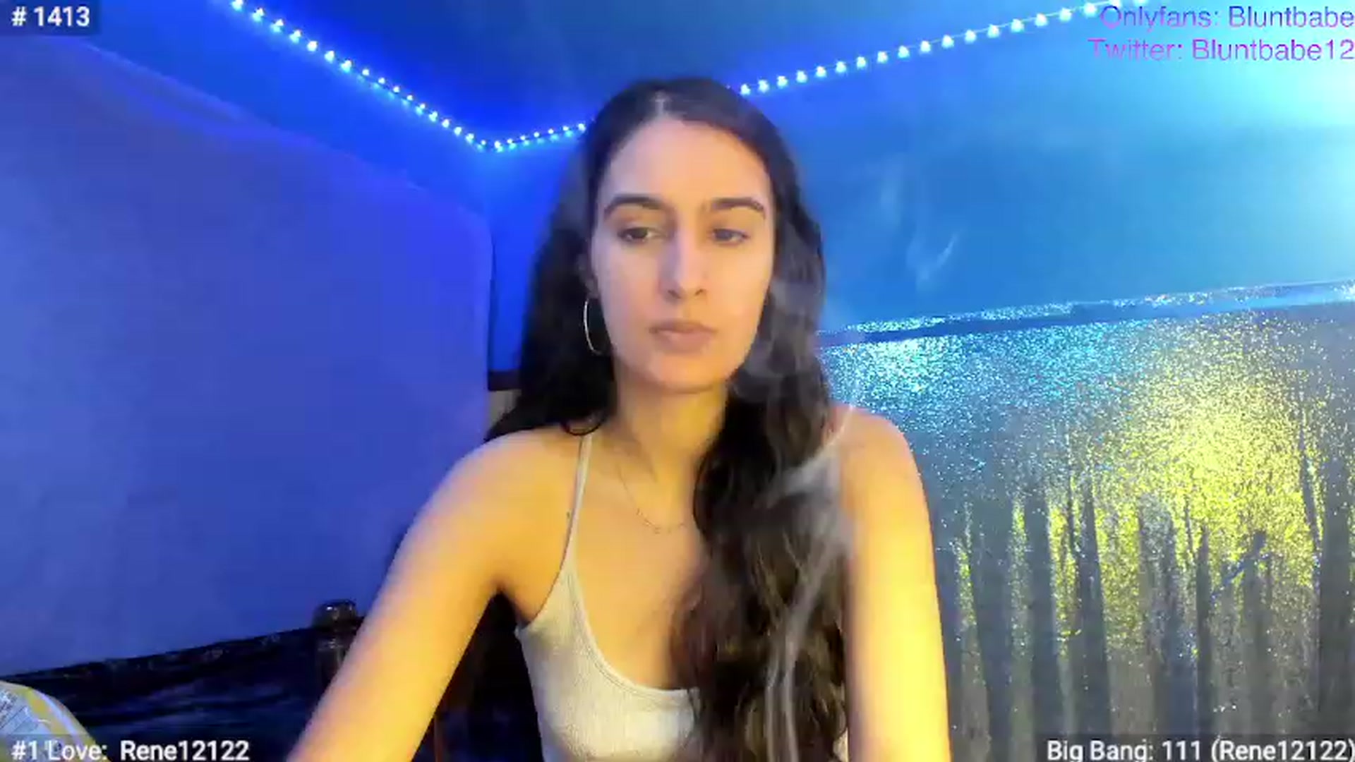 Gallery image thumbnail from shysasha1's myfreecams stream on, 12/06/2022, 20:02 image 11 of 20