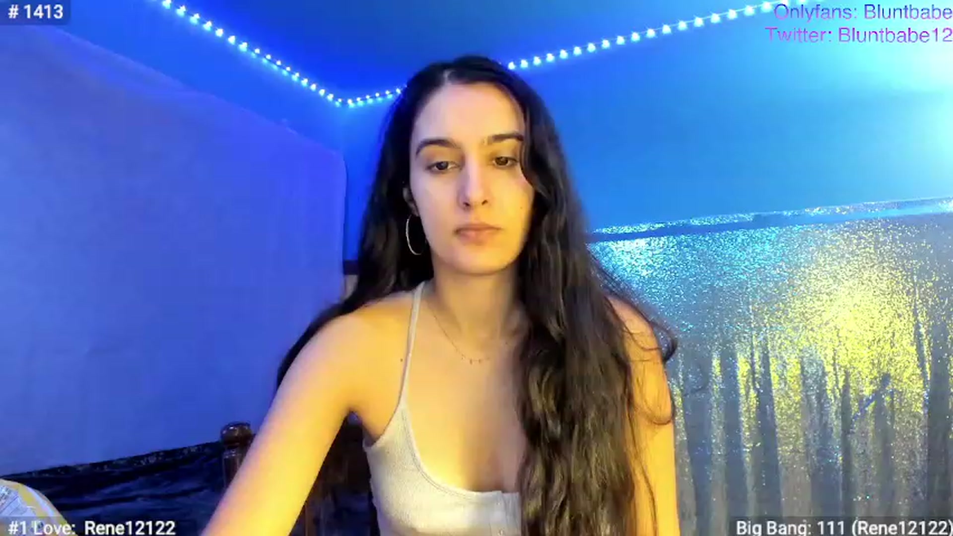 Gallery image thumbnail from shysasha1's myfreecams stream on, 12/06/2022, 20:02 image 13 of 20