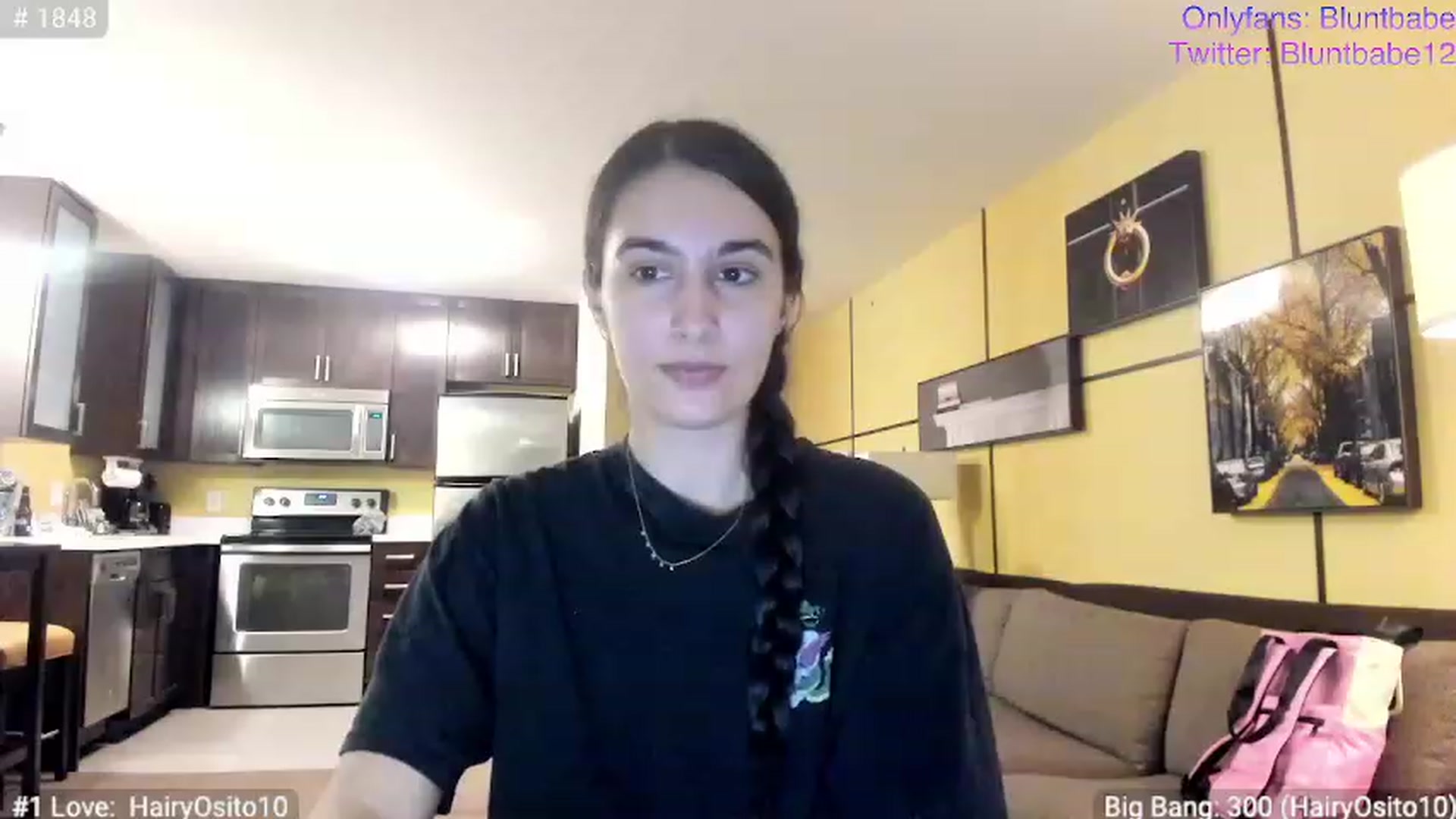 Gallery image thumbnail from shysasha1's myfreecams stream on, 12/17/2022, 03:32 image 1 of 20