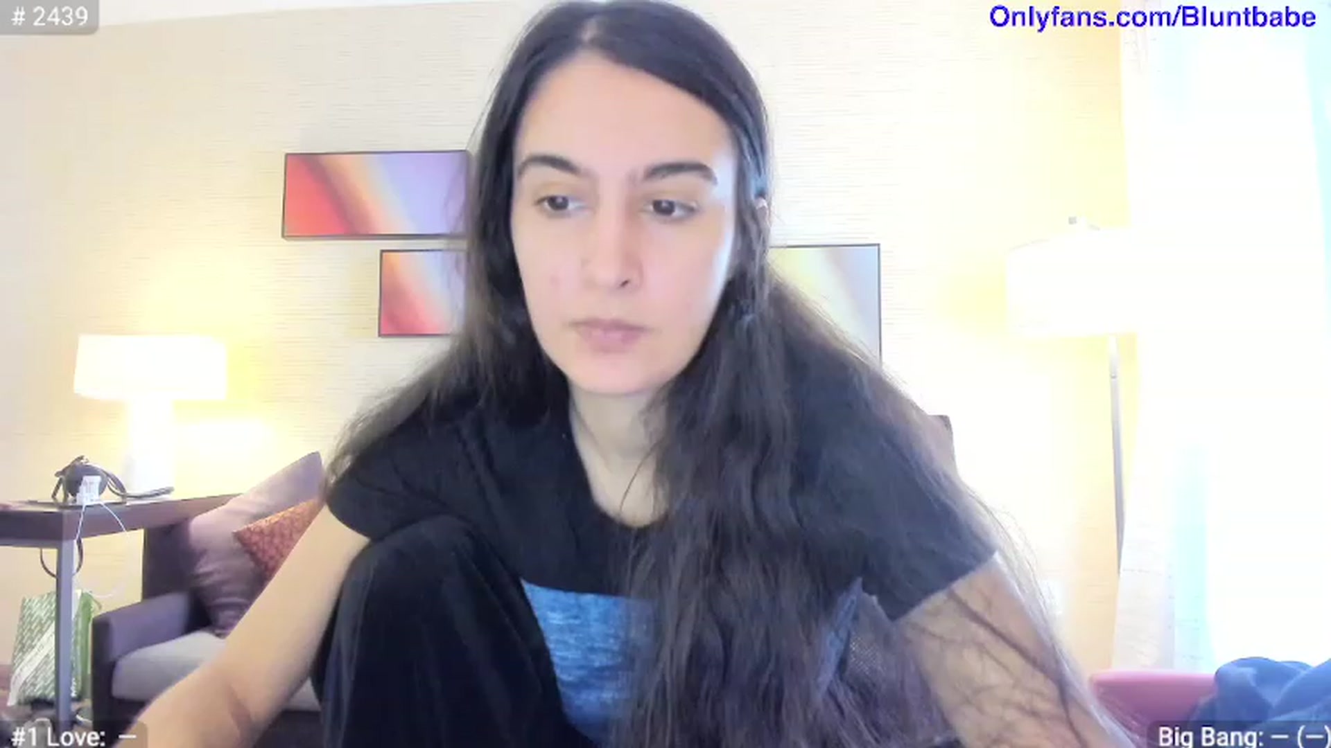 Gallery image thumbnail from shysasha1's myfreecams stream on, 01/17/2023, 20:31 image 14 of 20
