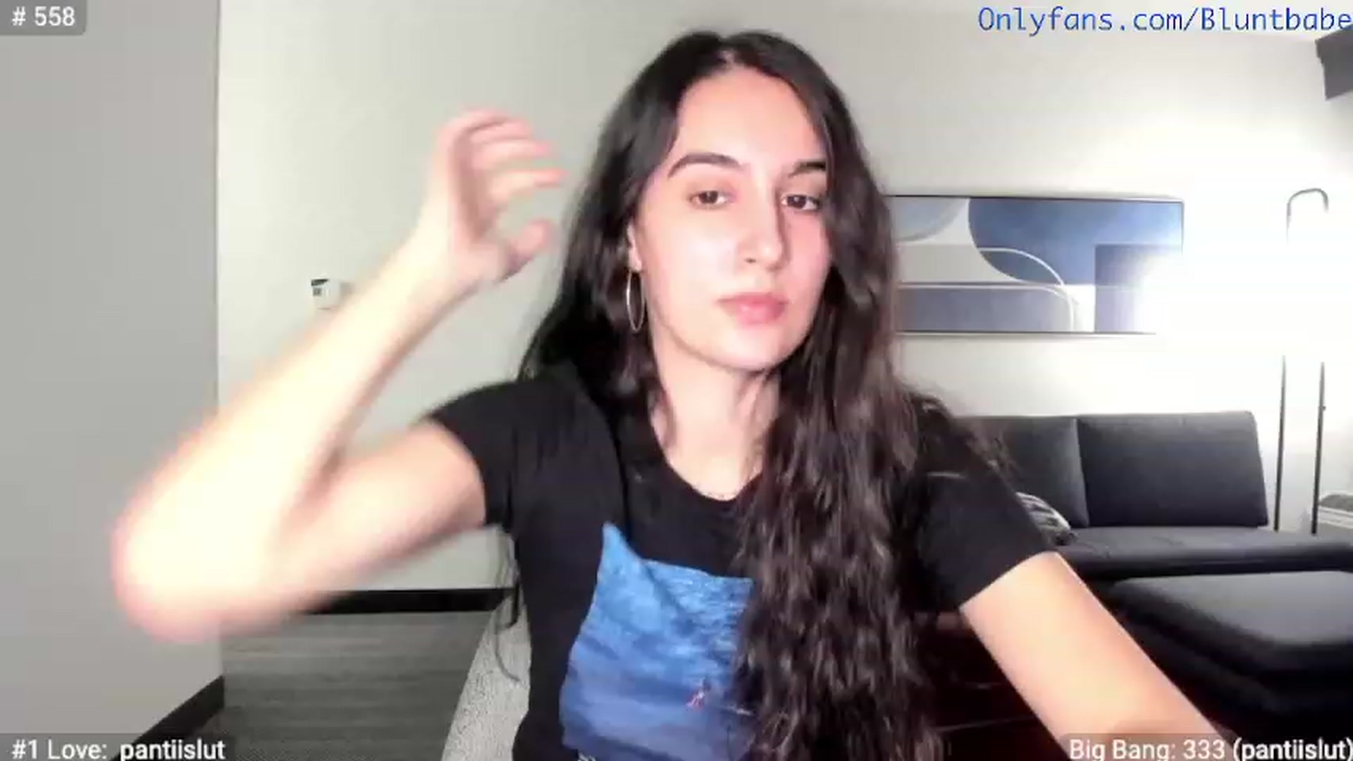 Gallery image thumbnail from shysasha1's myfreecams stream on, 02/02/2023, 03:31 image 2 of 20