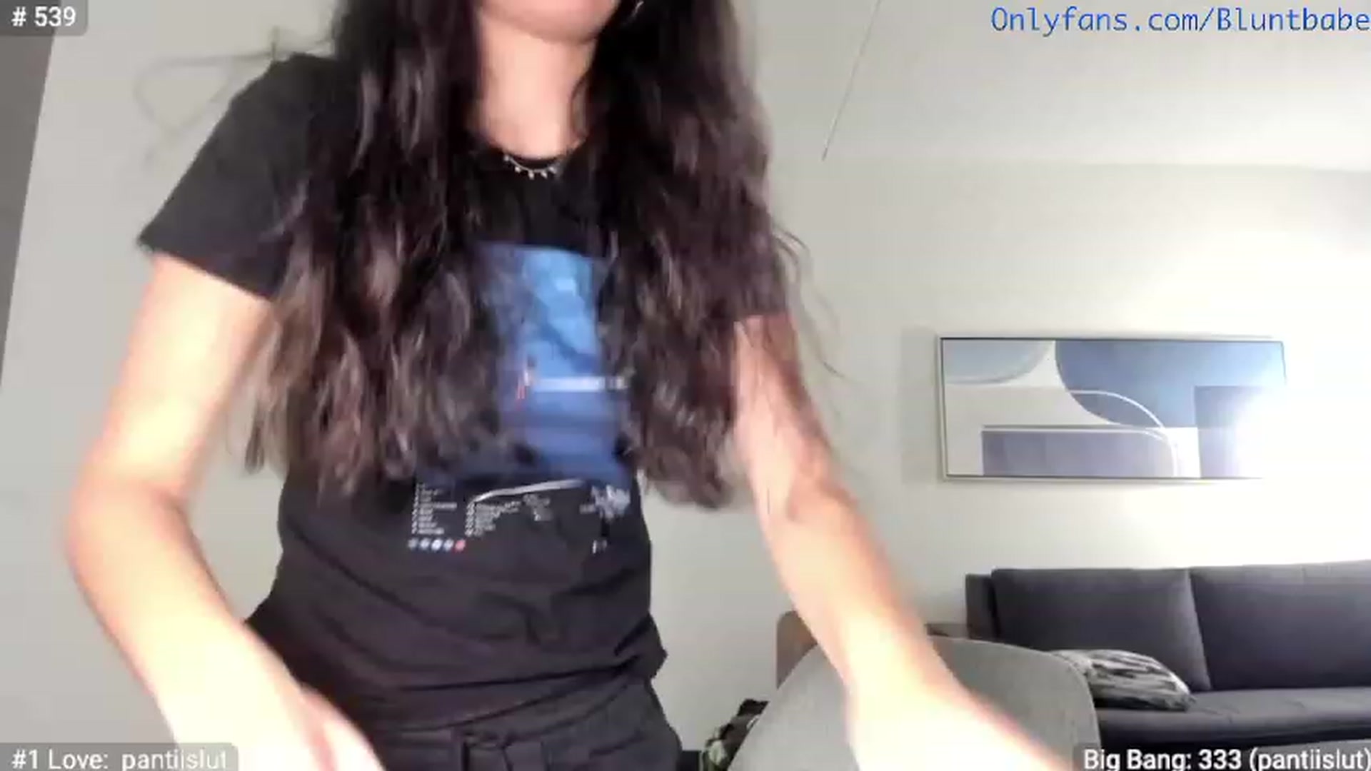 Gallery image thumbnail from shysasha1's myfreecams stream on, 02/02/2023, 03:31 image 15 of 20