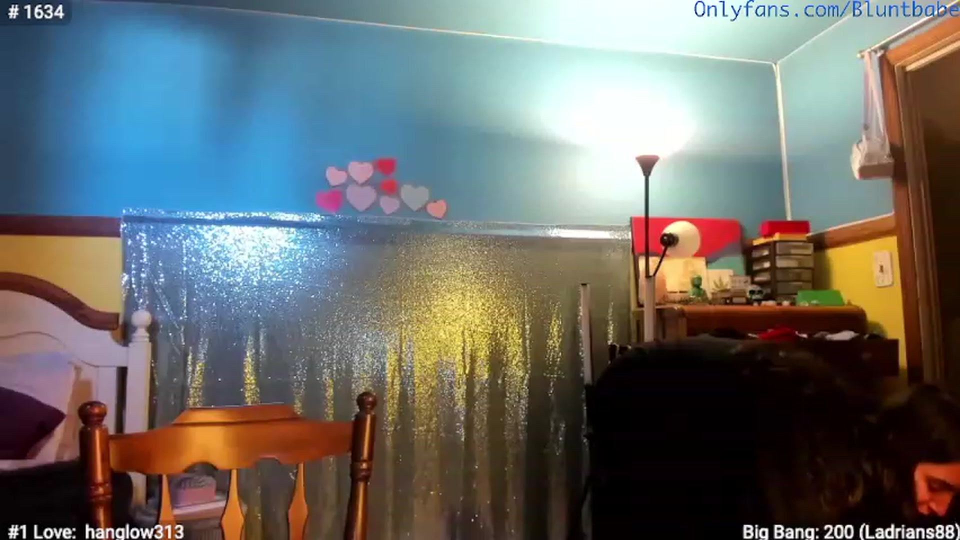 Gallery image thumbnail from shysasha1's myfreecams stream on, 02/13/2023, 19:25 image 3 of 20