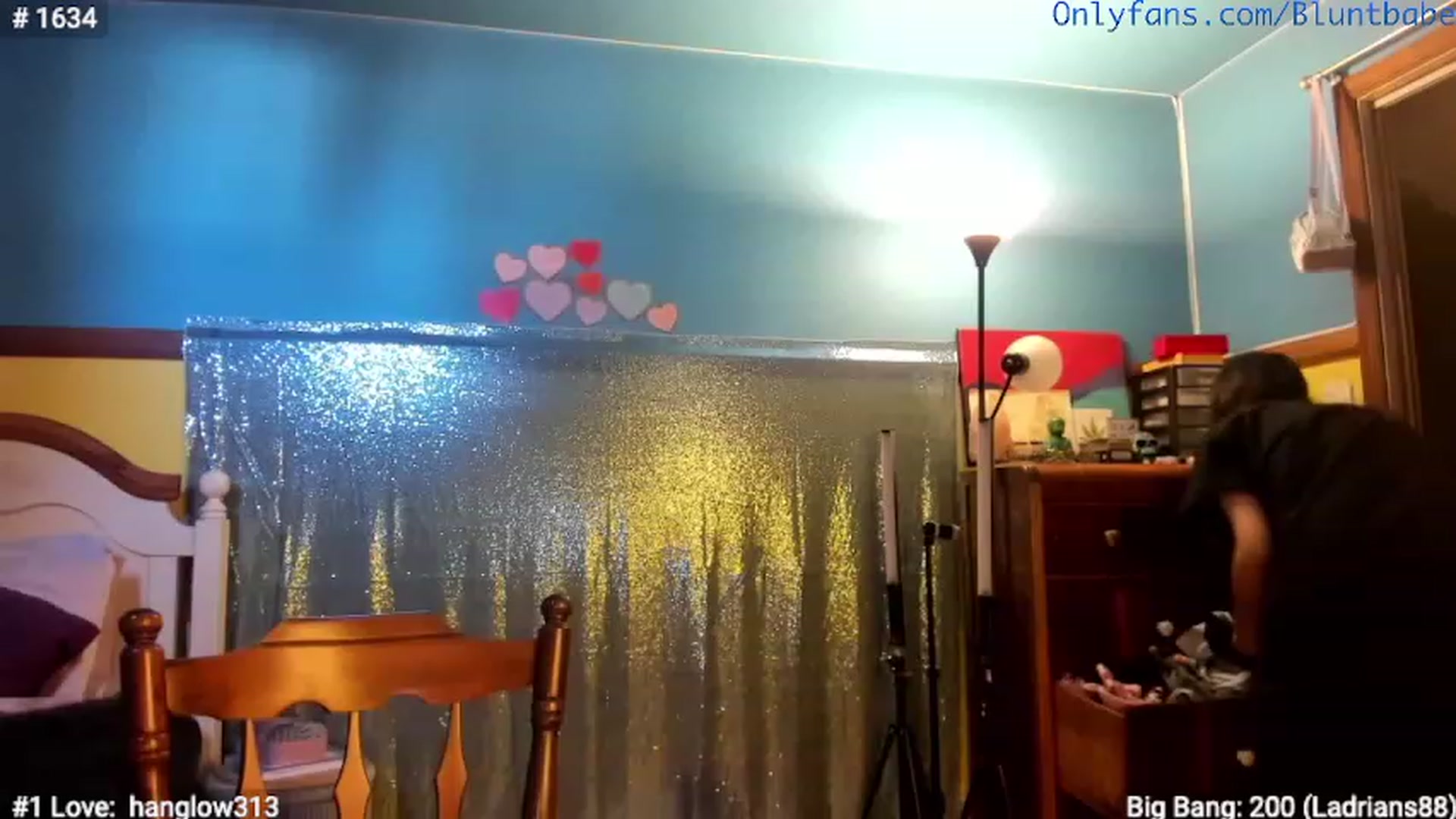 Gallery image thumbnail from shysasha1's myfreecams stream on, 02/13/2023, 19:25 image 7 of 20