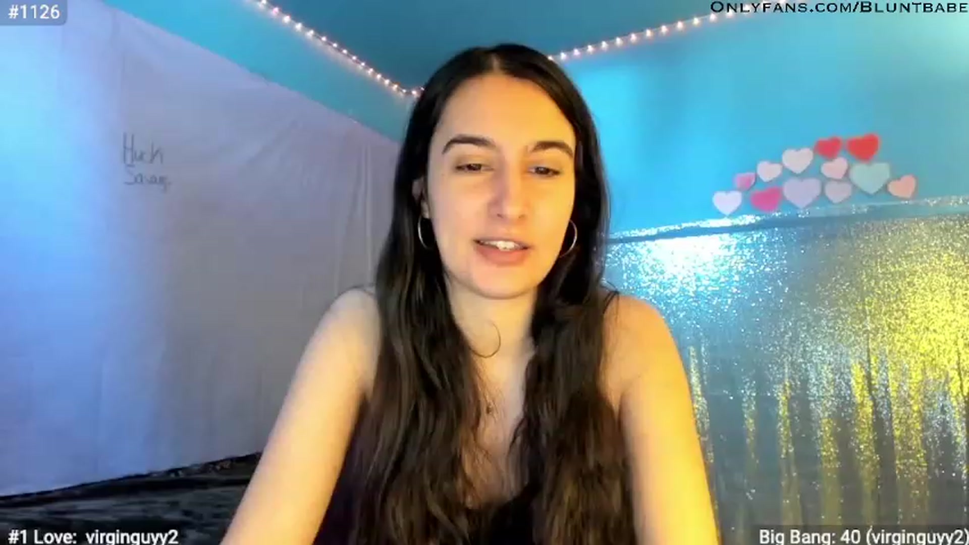 Gallery image thumbnail from shysasha1's myfreecams stream on, 02/26/2023, 18:40 image 8 of 20
