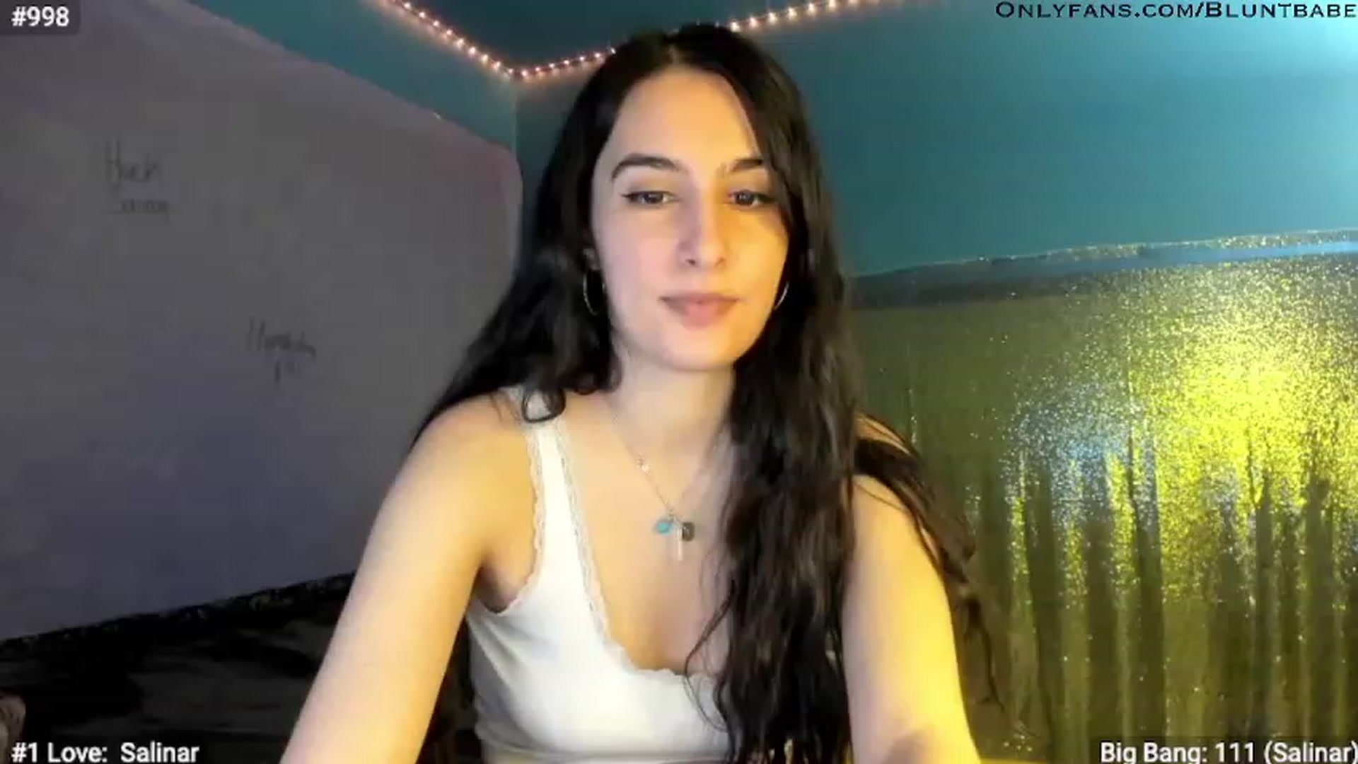 Gallery image thumbnail from shysasha1's myfreecams stream on, 03/03/2023, 03:08 image 2 of 20