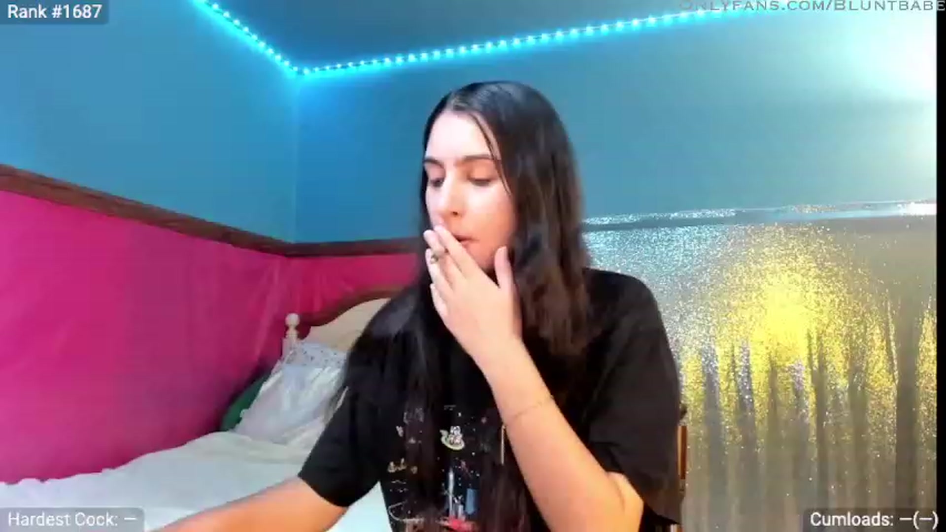 Gallery image thumbnail from shysasha1's myfreecams stream on, 07/09/2023, 19:00 image 2 of 20