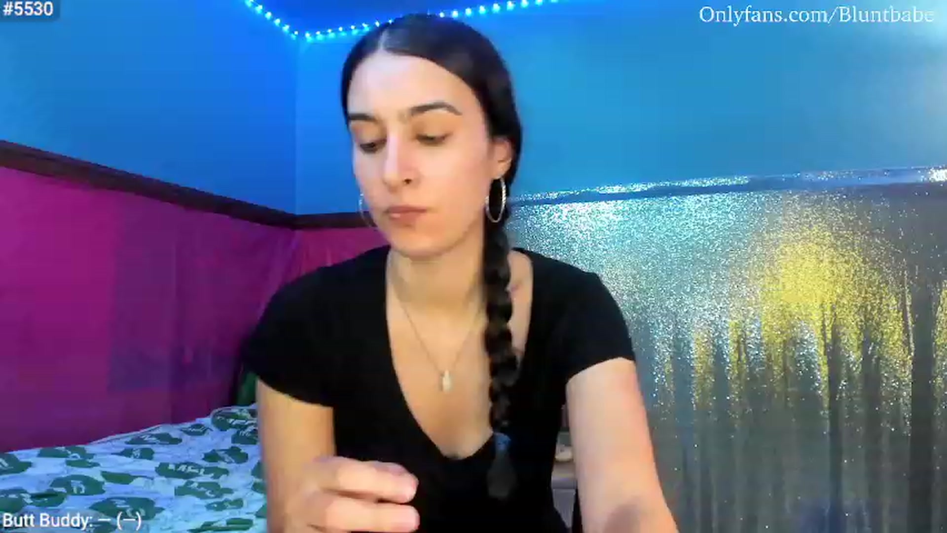 Gallery image thumbnail from shysasha1's myfreecams stream on, 09/20/2023, 18:28 image 3 of 20