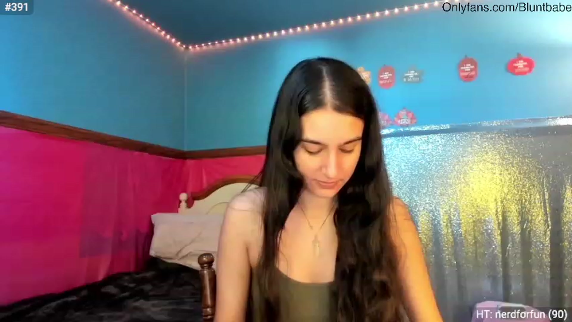 Gallery image thumbnail from shysasha1's myfreecams stream on, 11/14/2023, 20:25 image 2 of 20
