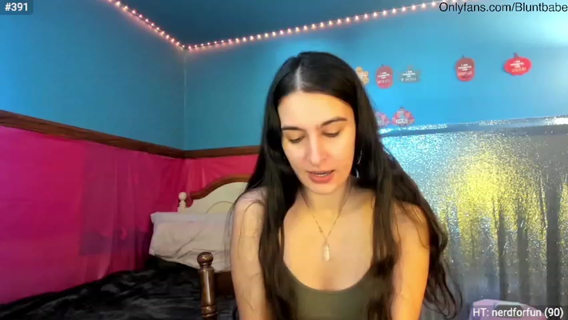 Gallery image thumbnail from shysasha1's myfreecams stream on, 11/14/2023, 20:25 image 1 of 20