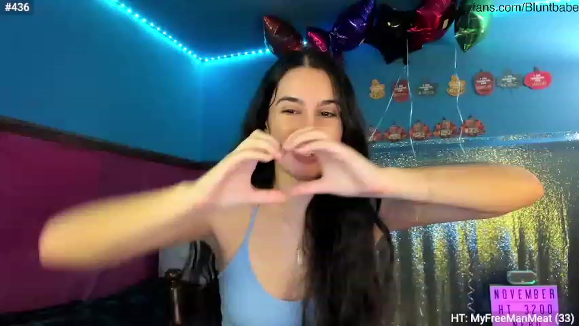 Gallery image thumbnail from shysasha1's myfreecams stream on, 11/19/2023, 01:19 image 14 of 20