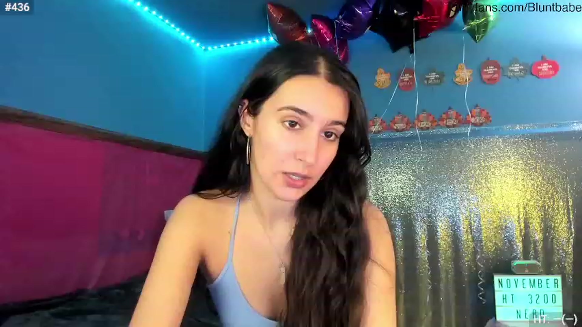 Gallery image thumbnail from shysasha1's myfreecams stream on, 11/19/2023, 01:19 image 1 of 20