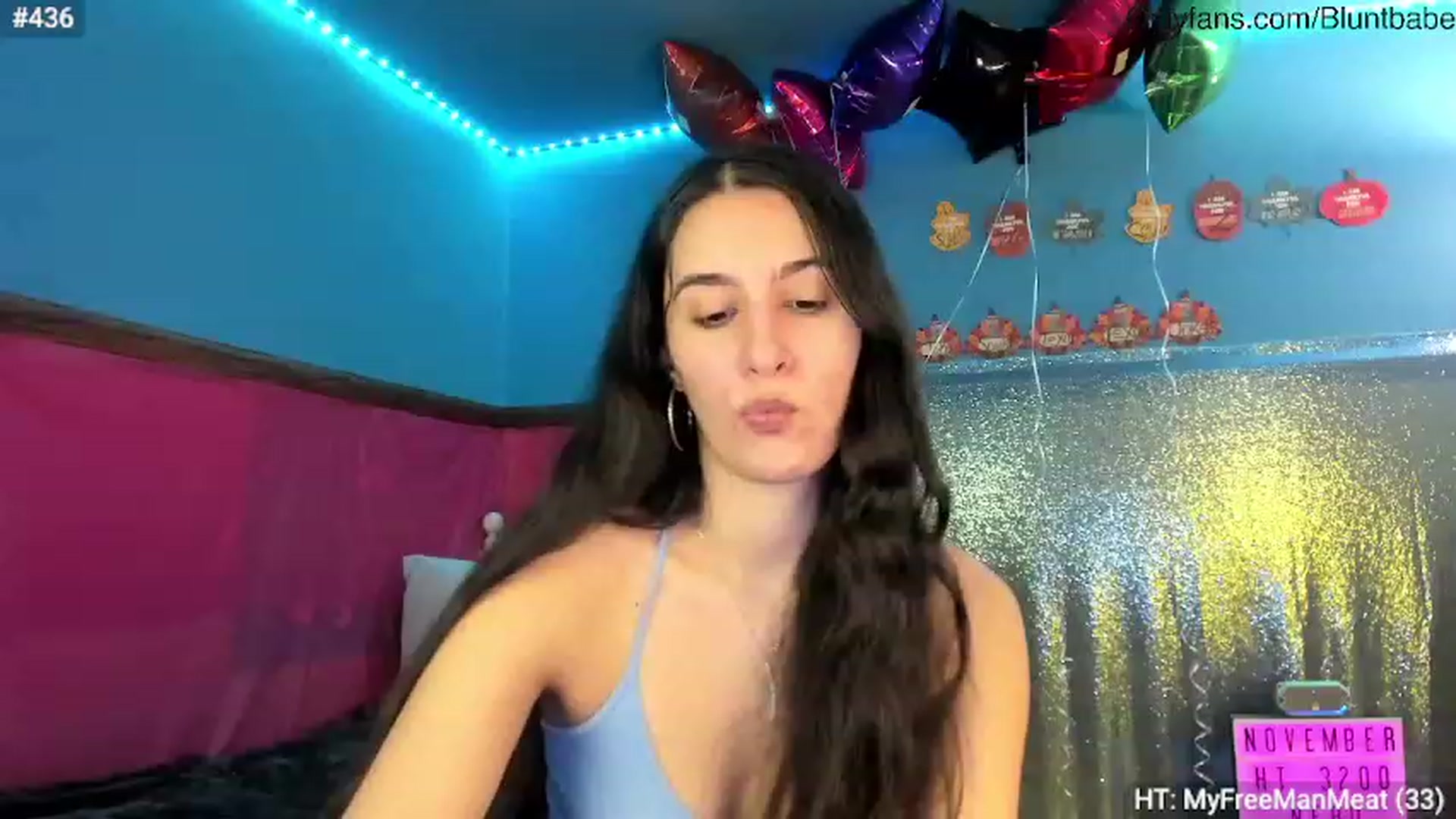 Gallery image thumbnail from shysasha1's myfreecams stream on, 11/19/2023, 01:19 image 17 of 20
