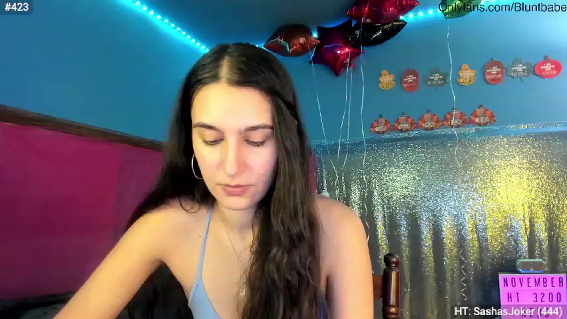 Gallery image thumbnail from shysasha1's myfreecams stream on, 11/19/2023, 03:59 image 14 of 20