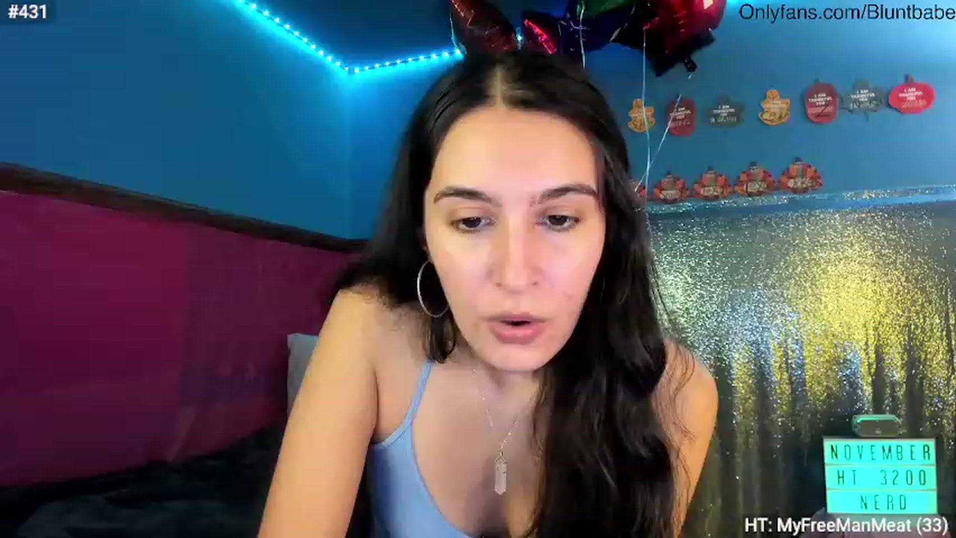 Gallery image thumbnail from shysasha1's myfreecams stream on, 11/19/2023, 03:59 image 6 of 20