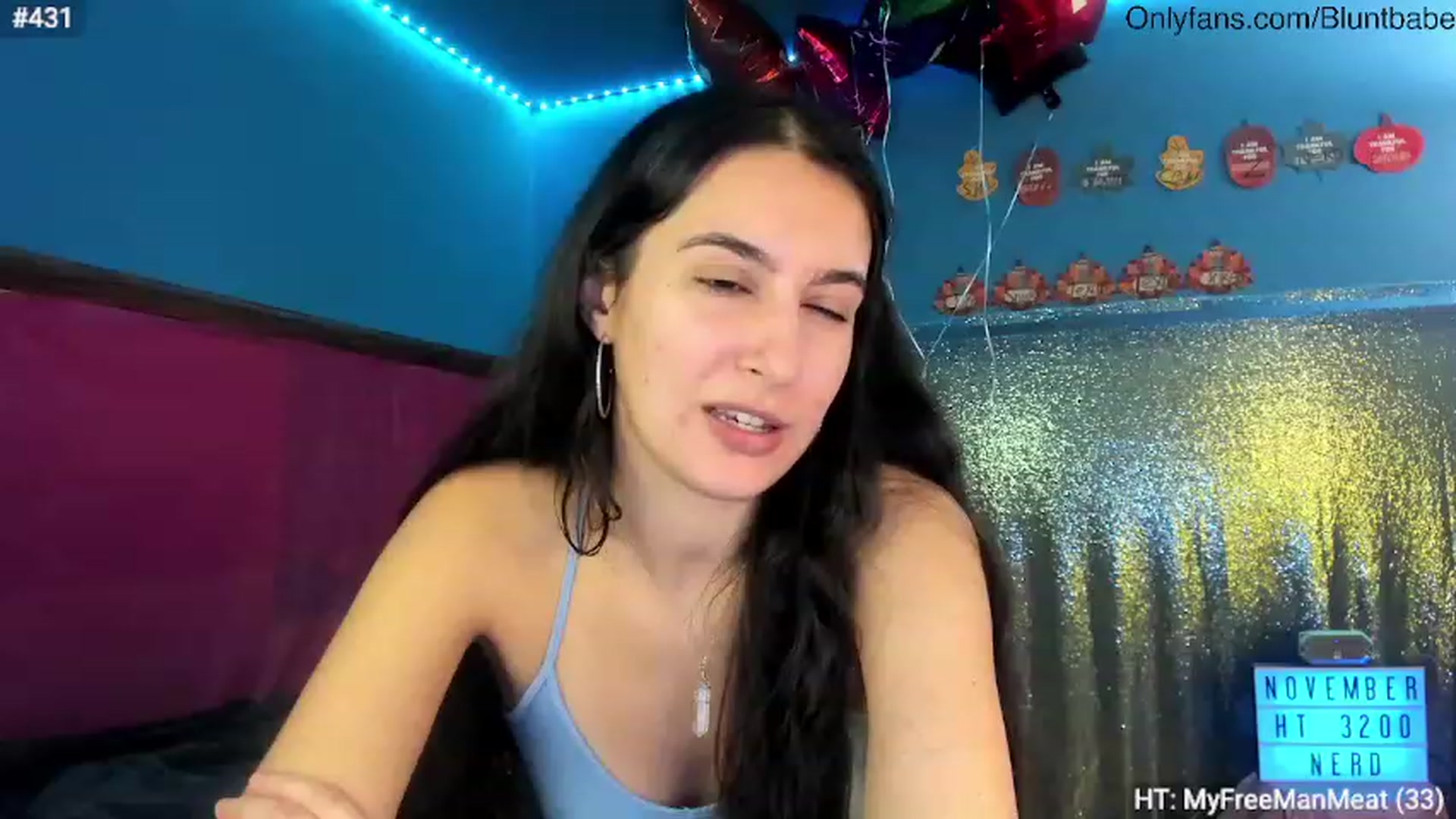 Gallery image thumbnail from shysasha1's myfreecams stream on, 11/19/2023, 03:59 image 7 of 20
