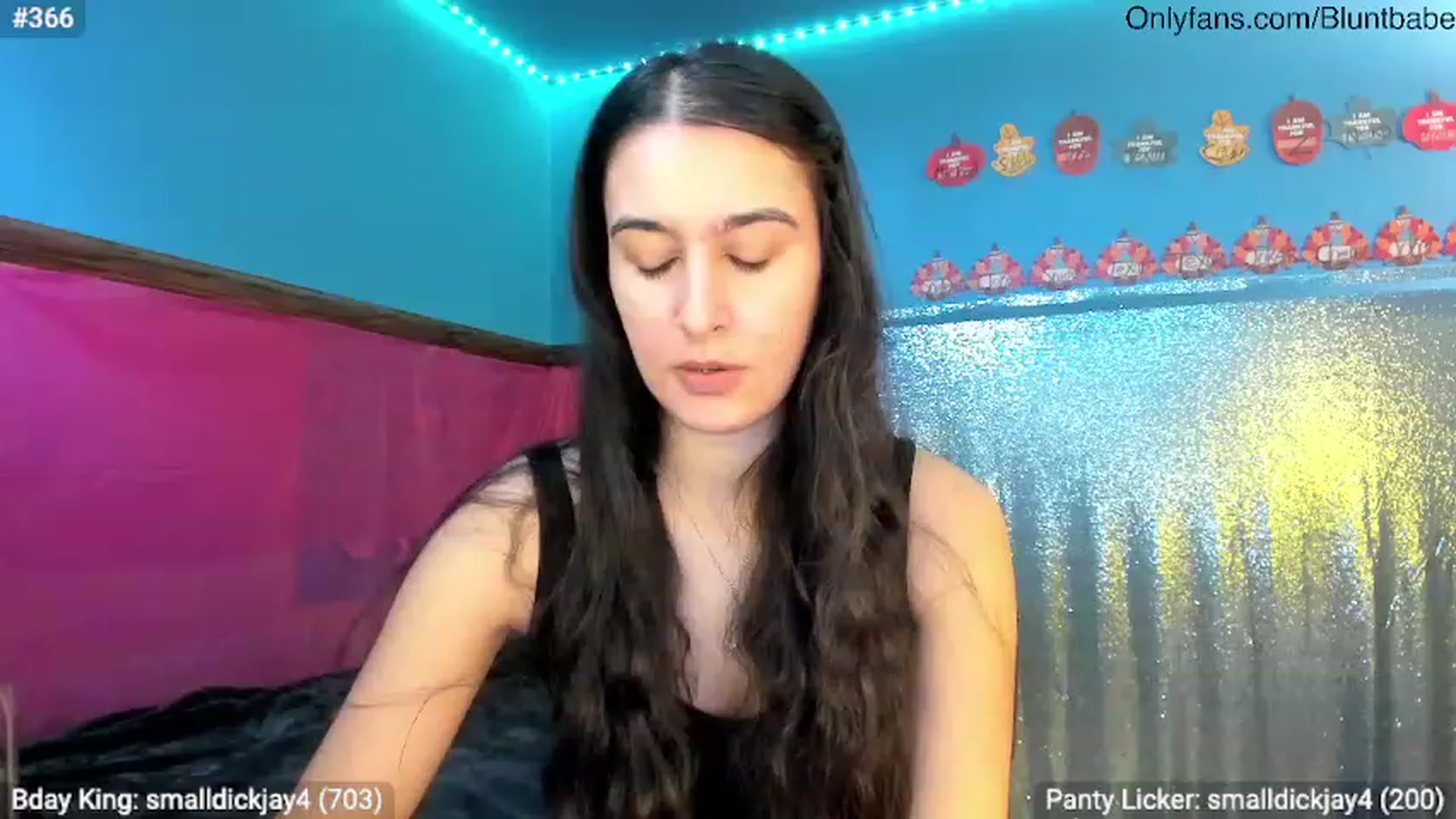 Gallery image thumbnail from shysasha1's myfreecams stream on, 11/27/2023, 21:07 image 19 of 20