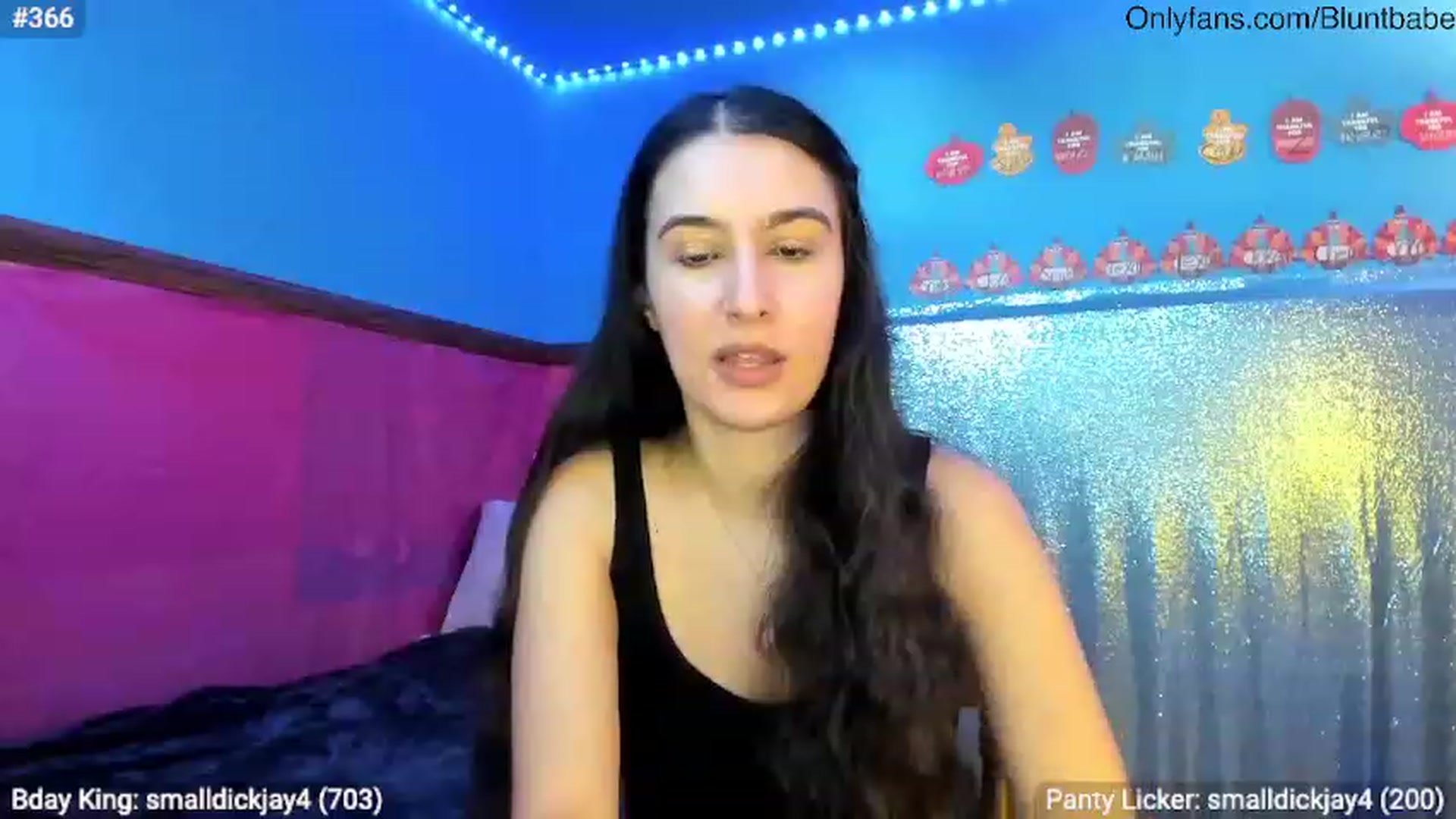 Gallery image thumbnail from shysasha1's myfreecams stream on, 11/27/2023, 21:07 image 14 of 20