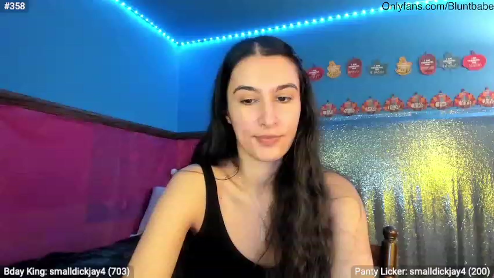 Gallery image thumbnail from shysasha1's myfreecams stream on, 11/27/2023, 22:08 image 6 of 20