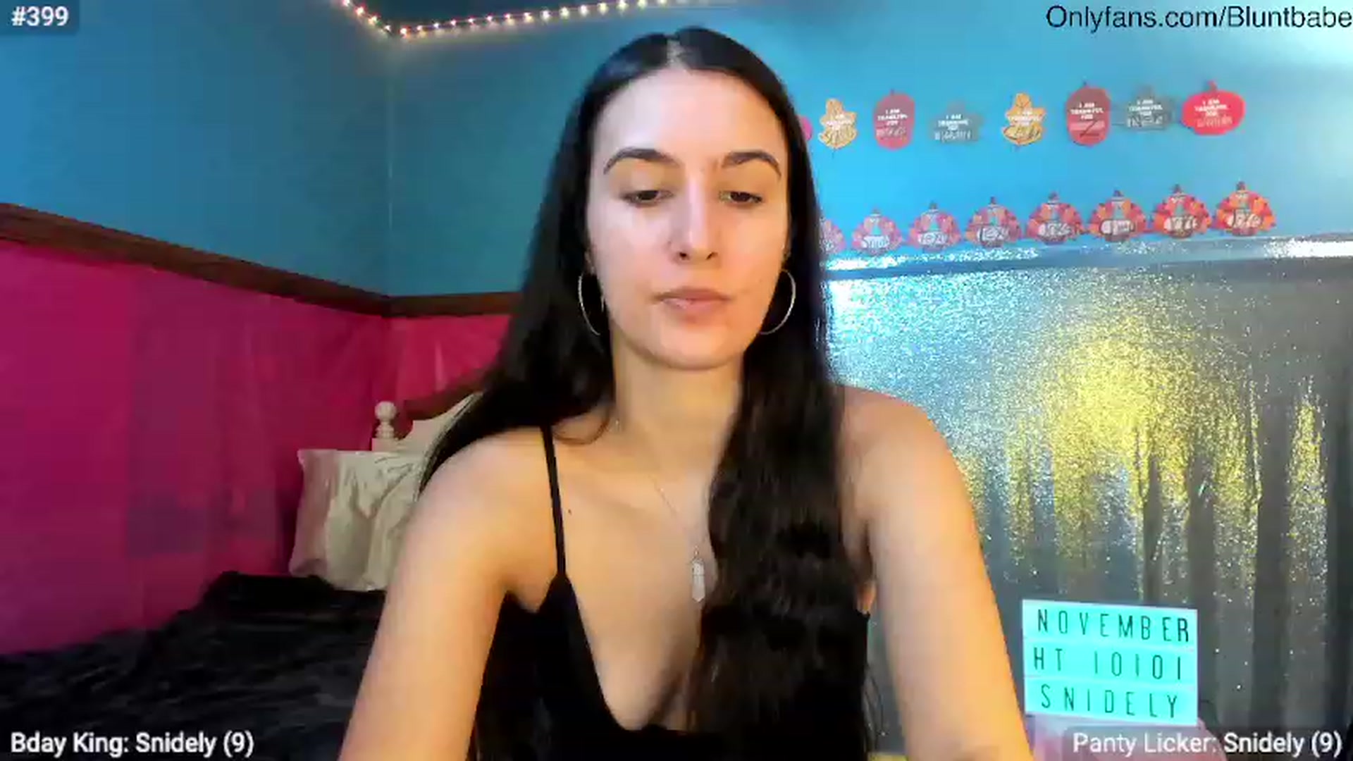 Gallery image thumbnail from shysasha1's myfreecams stream on, 11/30/2023, 19:06 image 9 of 20