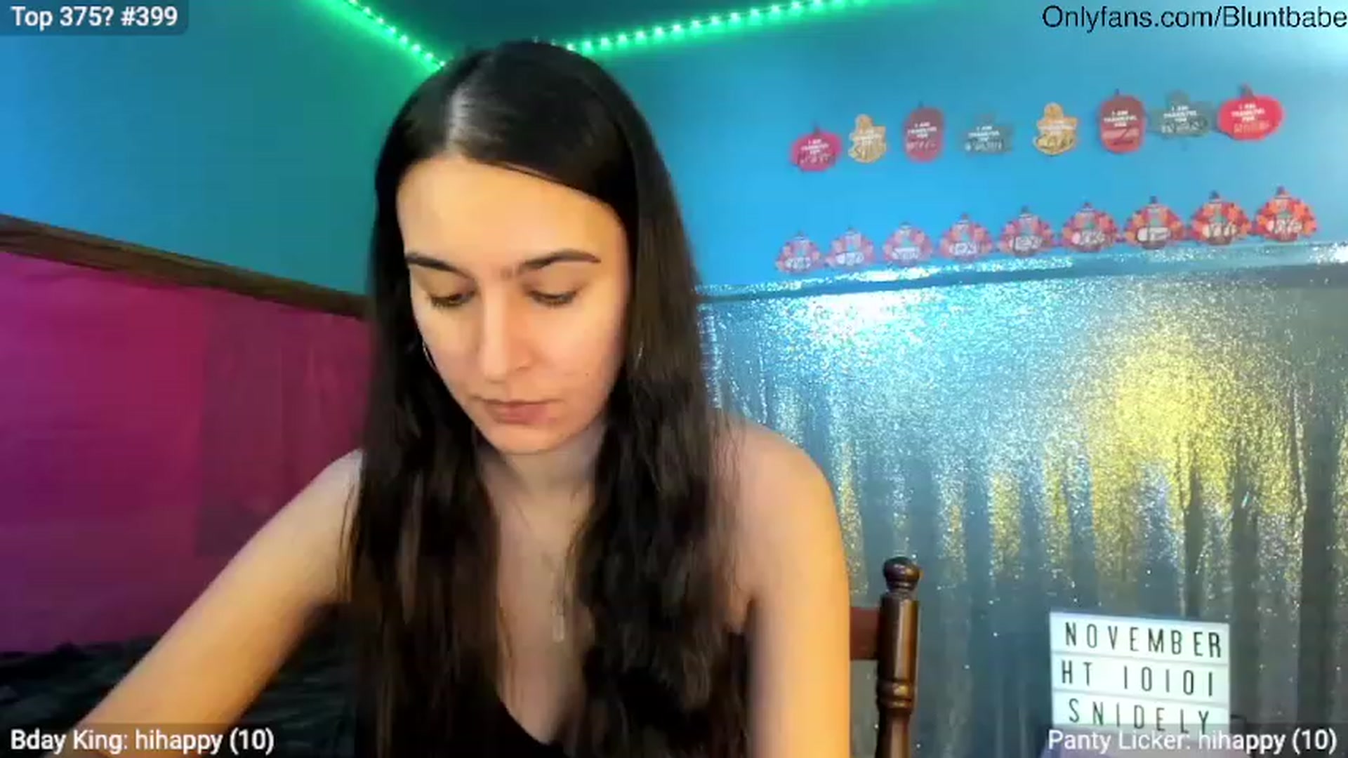 Gallery image thumbnail from shysasha1's myfreecams stream on, 11/30/2023, 20:16 image 10 of 20