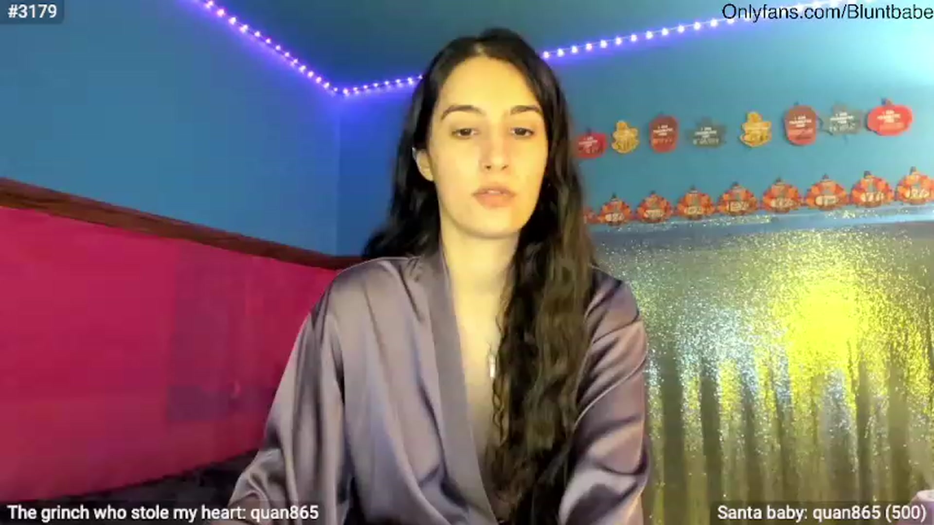 Gallery image thumbnail from shysasha1's myfreecams stream on, 12/03/2023, 24:55 image 17 of 20