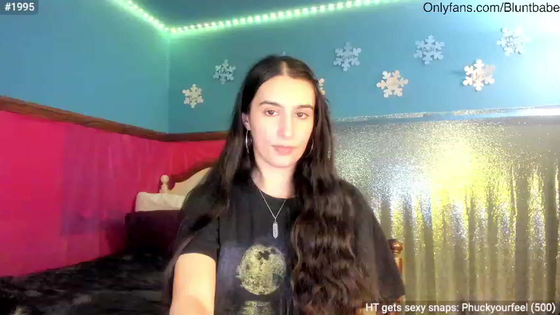 Gallery image thumbnail from shysasha1's myfreecams stream on, 01/22/2024, 04:00 image 7 of 20