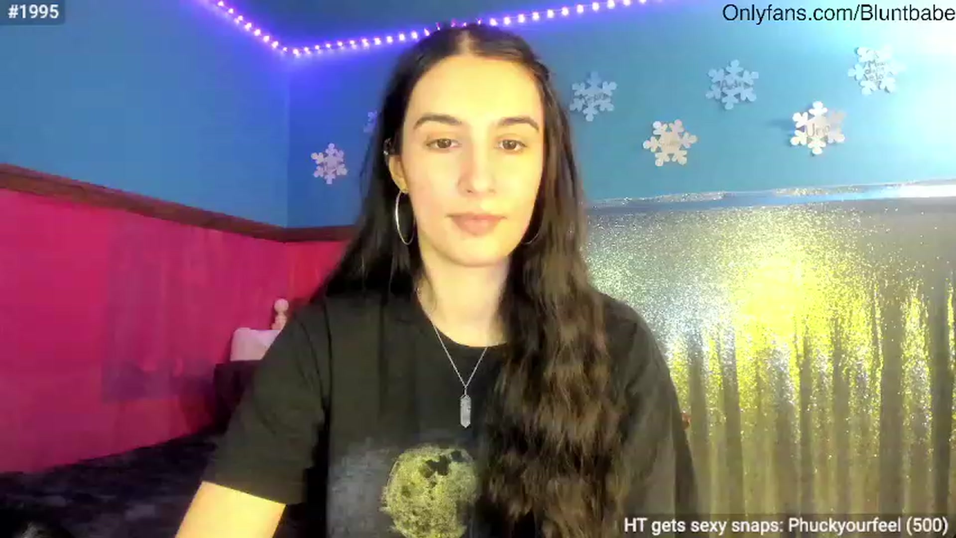 Gallery image thumbnail from shysasha1's myfreecams stream on, 01/22/2024, 04:00 image 3 of 20