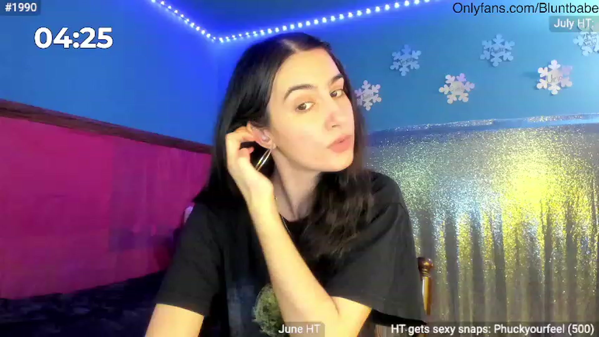 Gallery image thumbnail from shysasha1's myfreecams stream on, 01/22/2024, 04:00 image 17 of 20