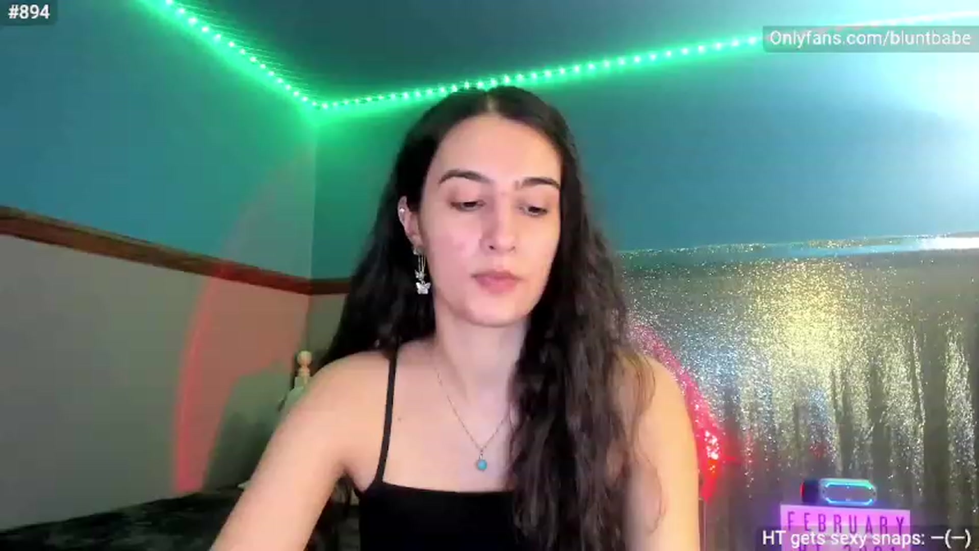 Gallery image thumbnail from shysasha1's myfreecams stream on, 02/04/2024, 02:30 image 2 of 20
