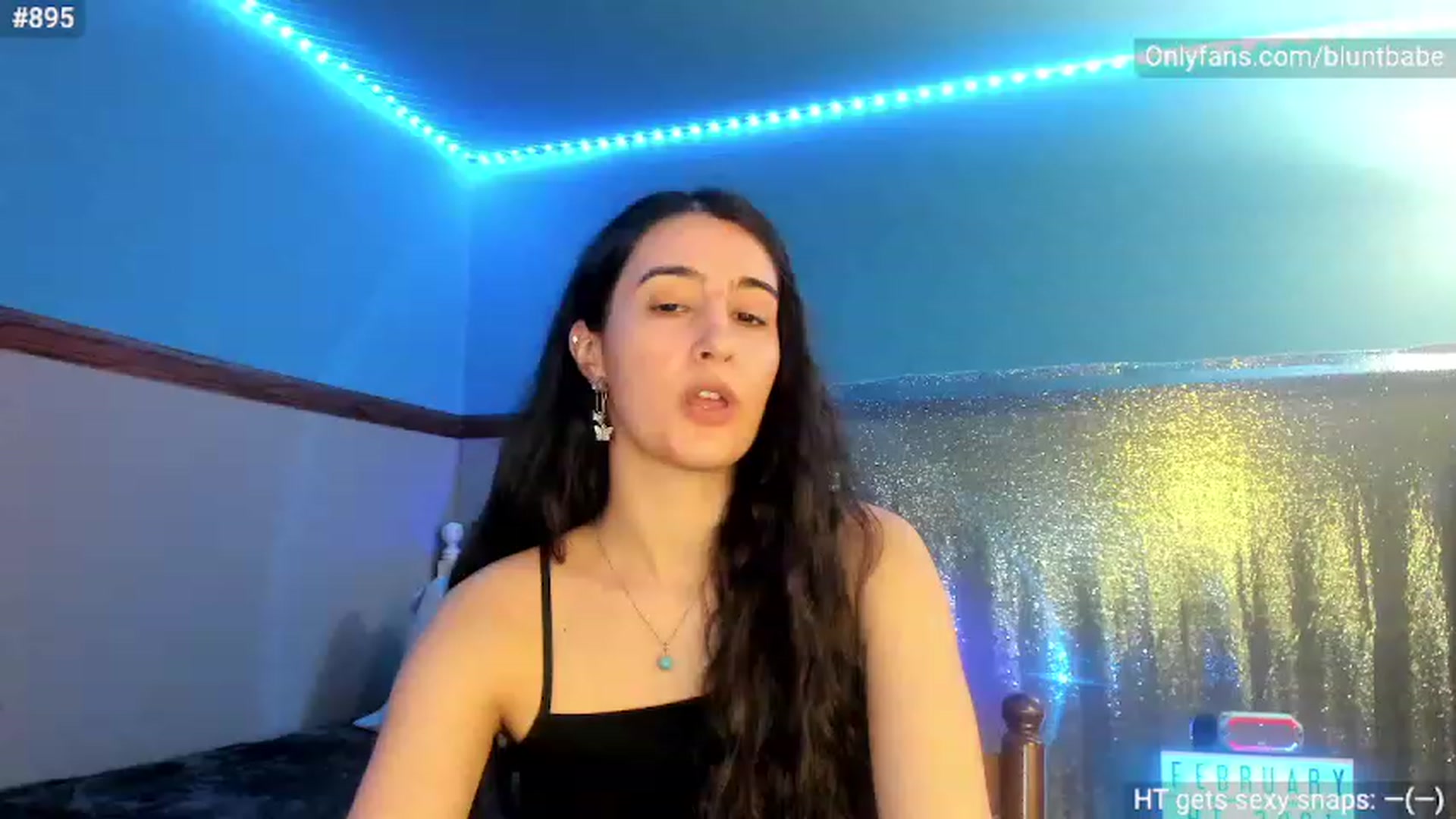 Gallery image thumbnail from shysasha1's myfreecams stream on, 02/04/2024, 02:30 image 5 of 20