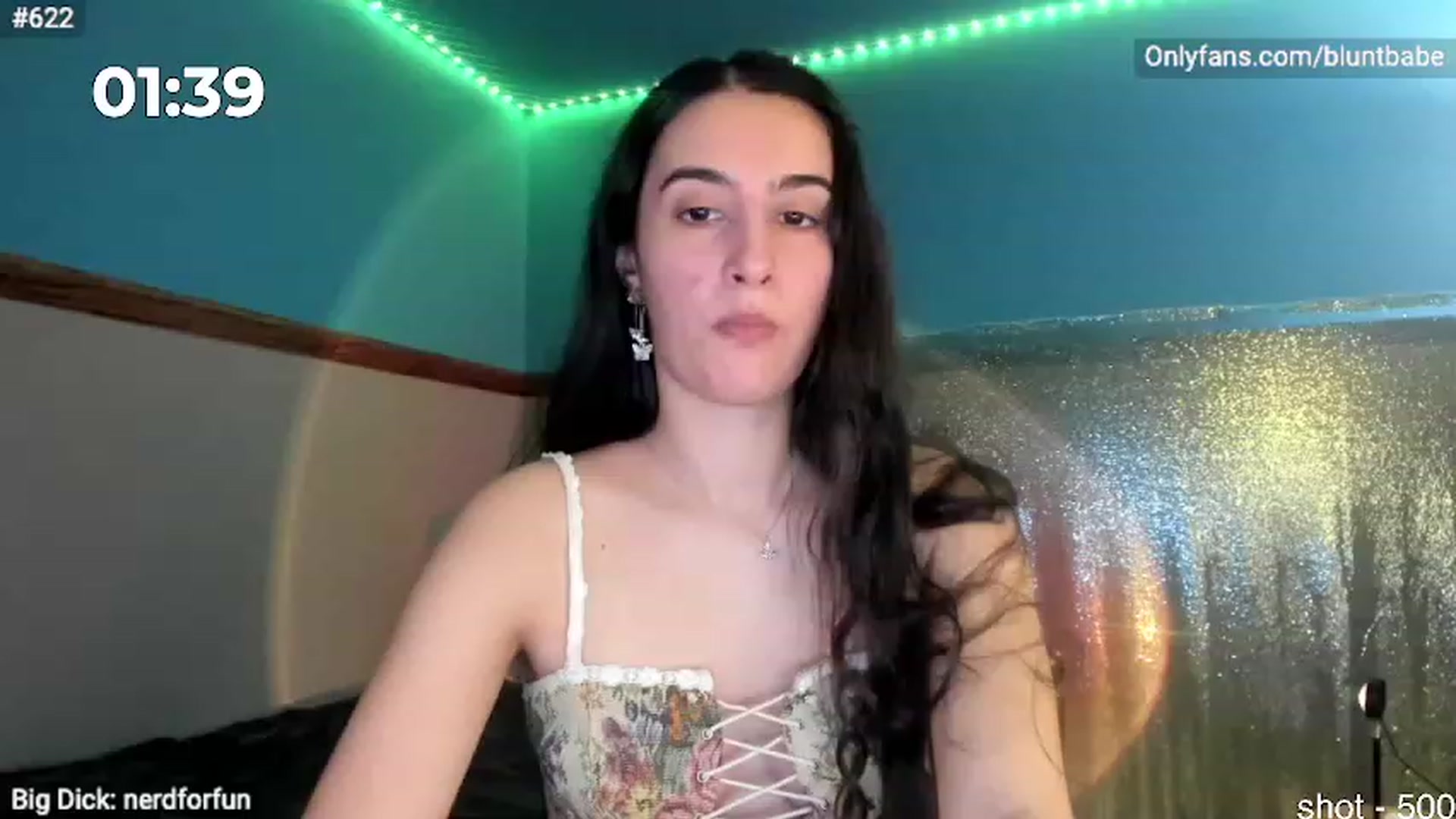 Gallery image thumbnail from shysasha1's myfreecams stream on, 02/05/2024, 04:15 image 15 of 20