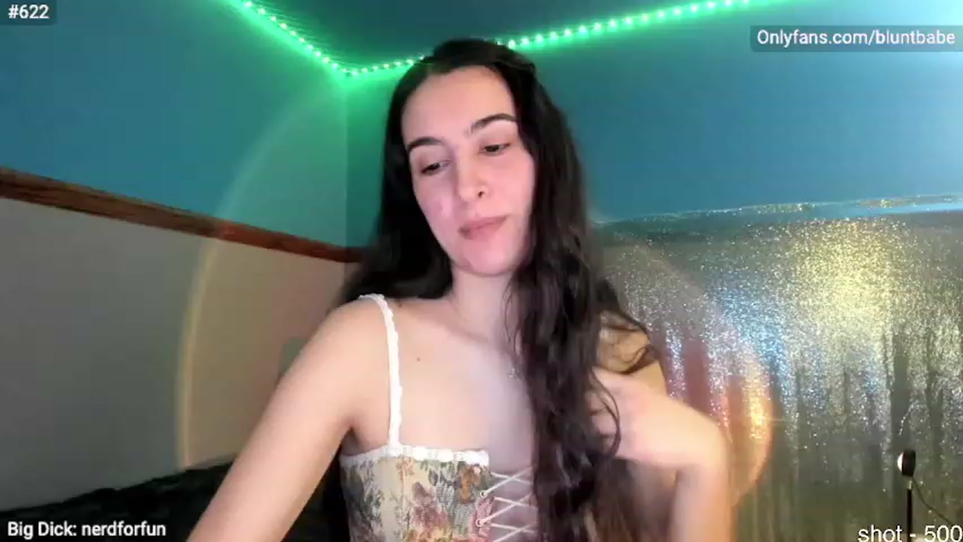 Gallery image thumbnail from shysasha1's myfreecams stream on, 02/05/2024, 04:15 image 19 of 20