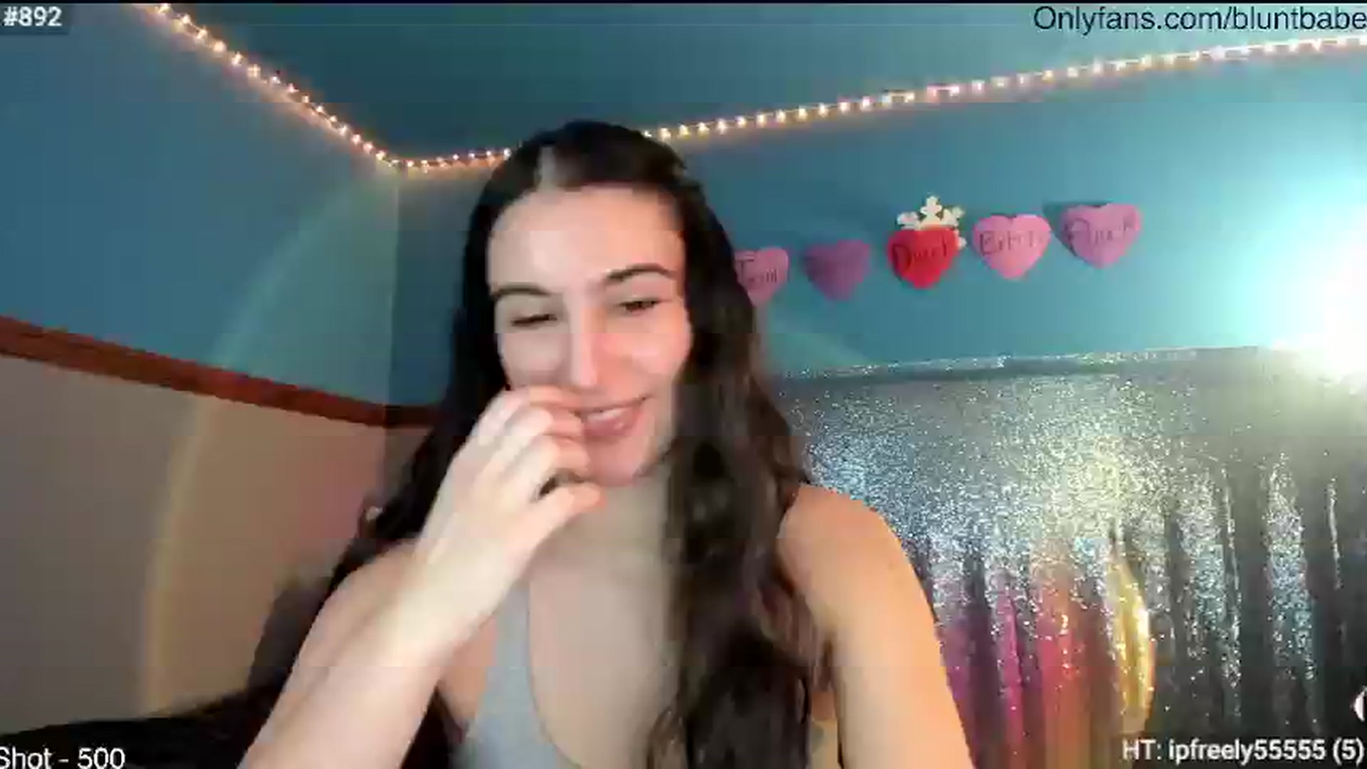 Gallery image thumbnail from shysasha1's myfreecams stream on, 02/21/2024, 23:45 image 18 of 20