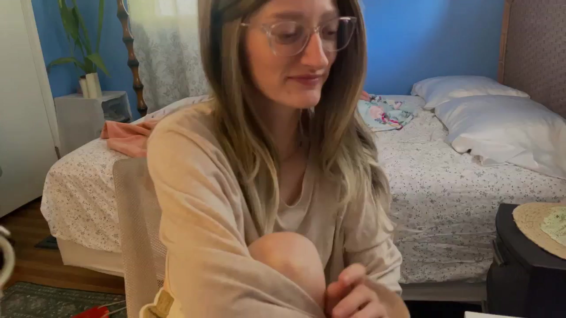 Gallery image thumbnail from shysoph's myfreecams stream on, 01/05/2026, 20:14 image 2 of 20
