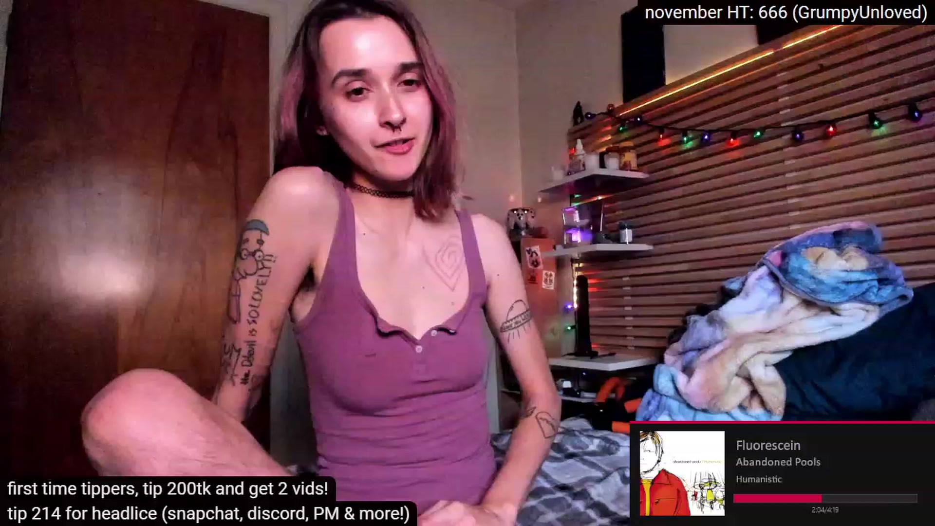 Gallery image thumbnail from sickgrrl's myfreecams stream on, 11/16/2022, 20:38 image 3 of 20