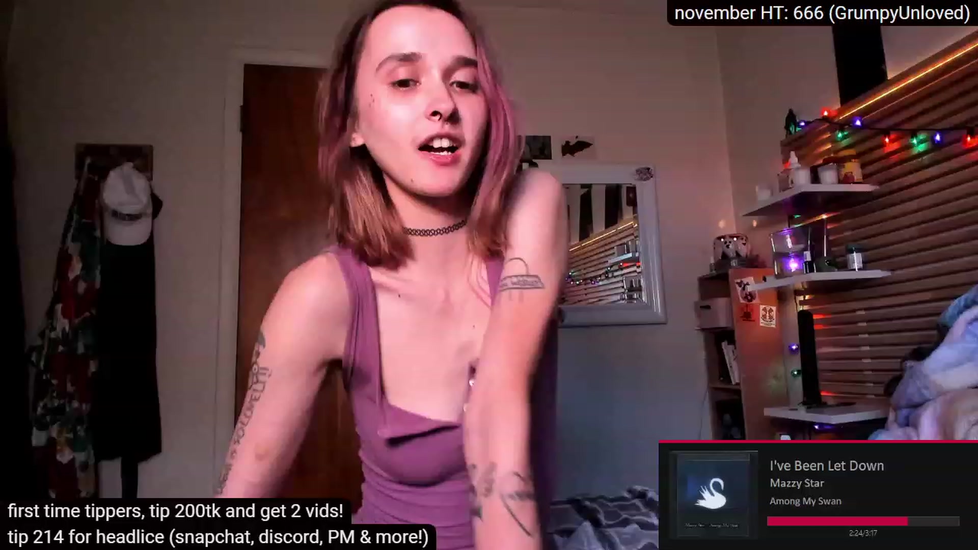 Gallery image thumbnail from sickgrrl's myfreecams stream on, 11/17/2022, 02:42 image 8 of 20