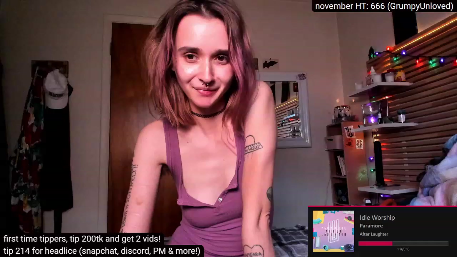 Gallery image thumbnail from sickgrrl's myfreecams stream on, 11/17/2022, 02:42 image 5 of 20