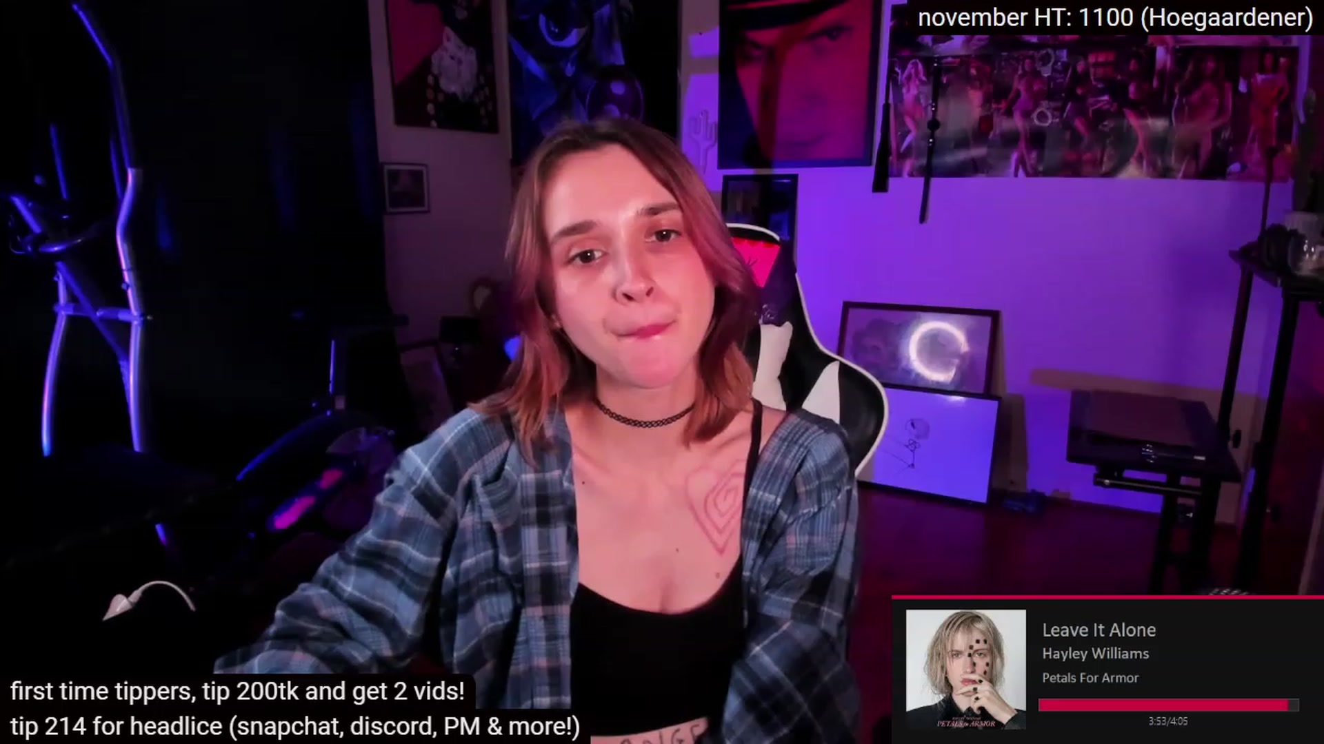 Gallery image thumbnail from sickgrrl's myfreecams stream on, 11/25/2022, 23:07 image 15 of 20
