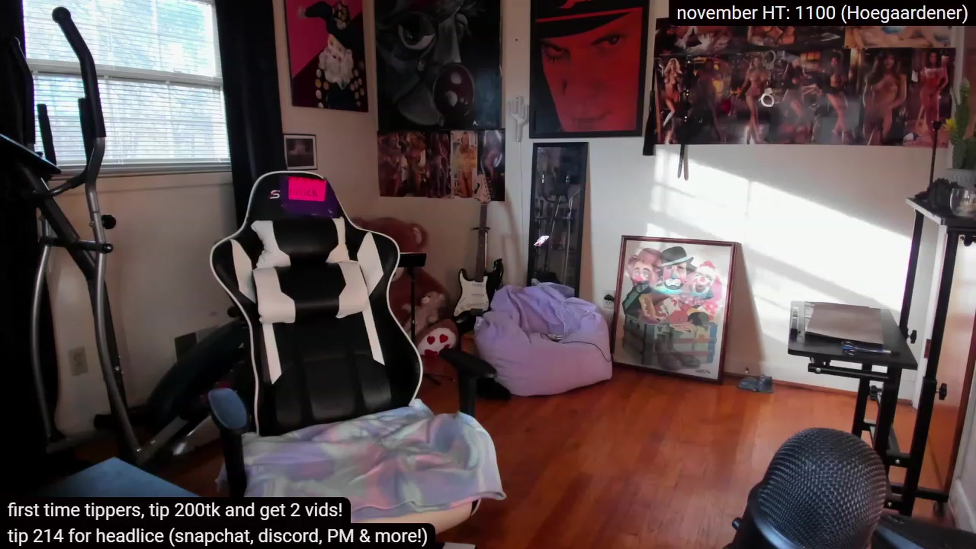 Gallery image thumbnail from sickgrrl's myfreecams stream on, 11/26/2022, 20:39 image 20 of 20