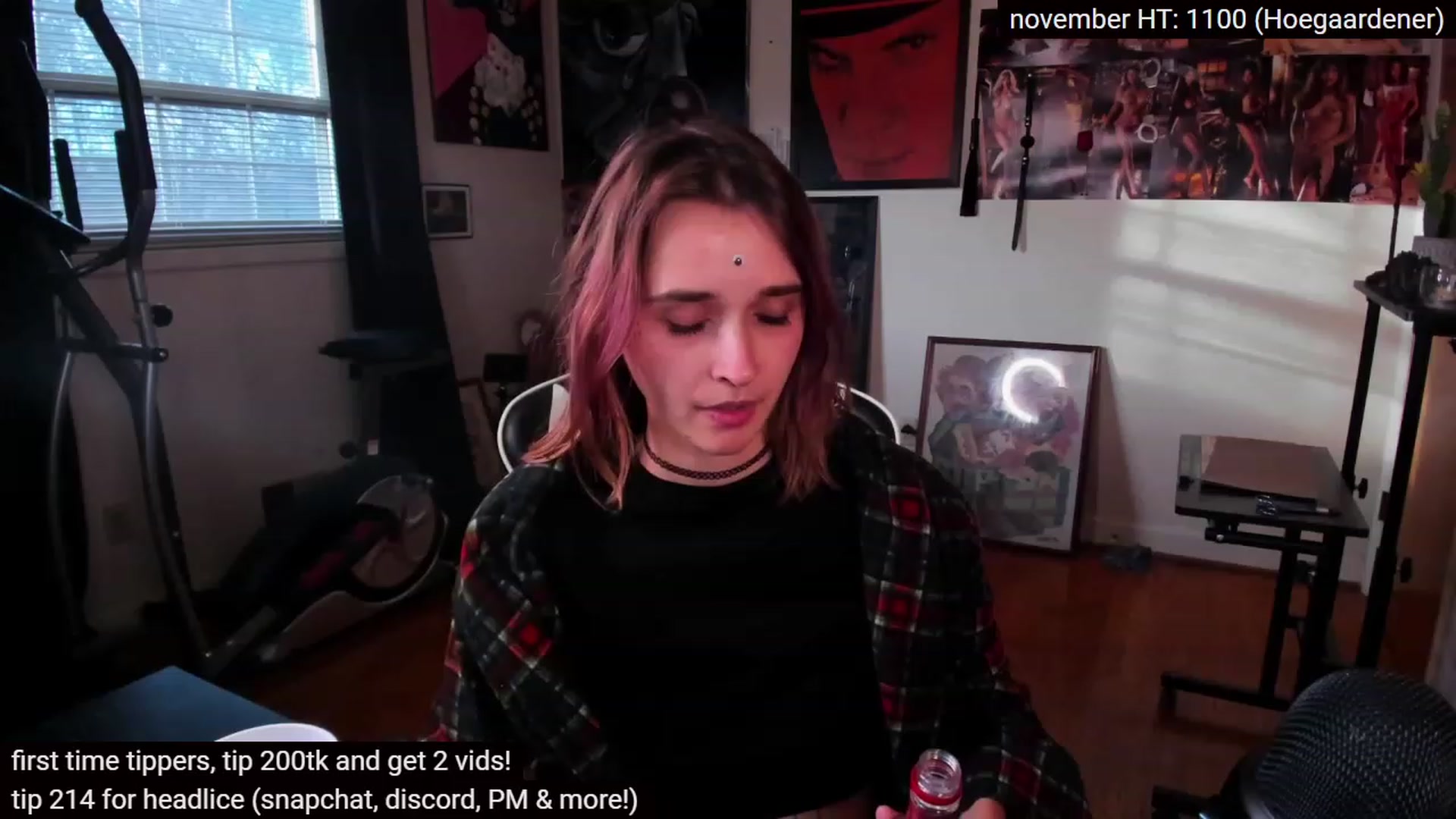 Gallery image thumbnail from sickgrrl's myfreecams stream on, 11/26/2022, 21:43 image 8 of 20