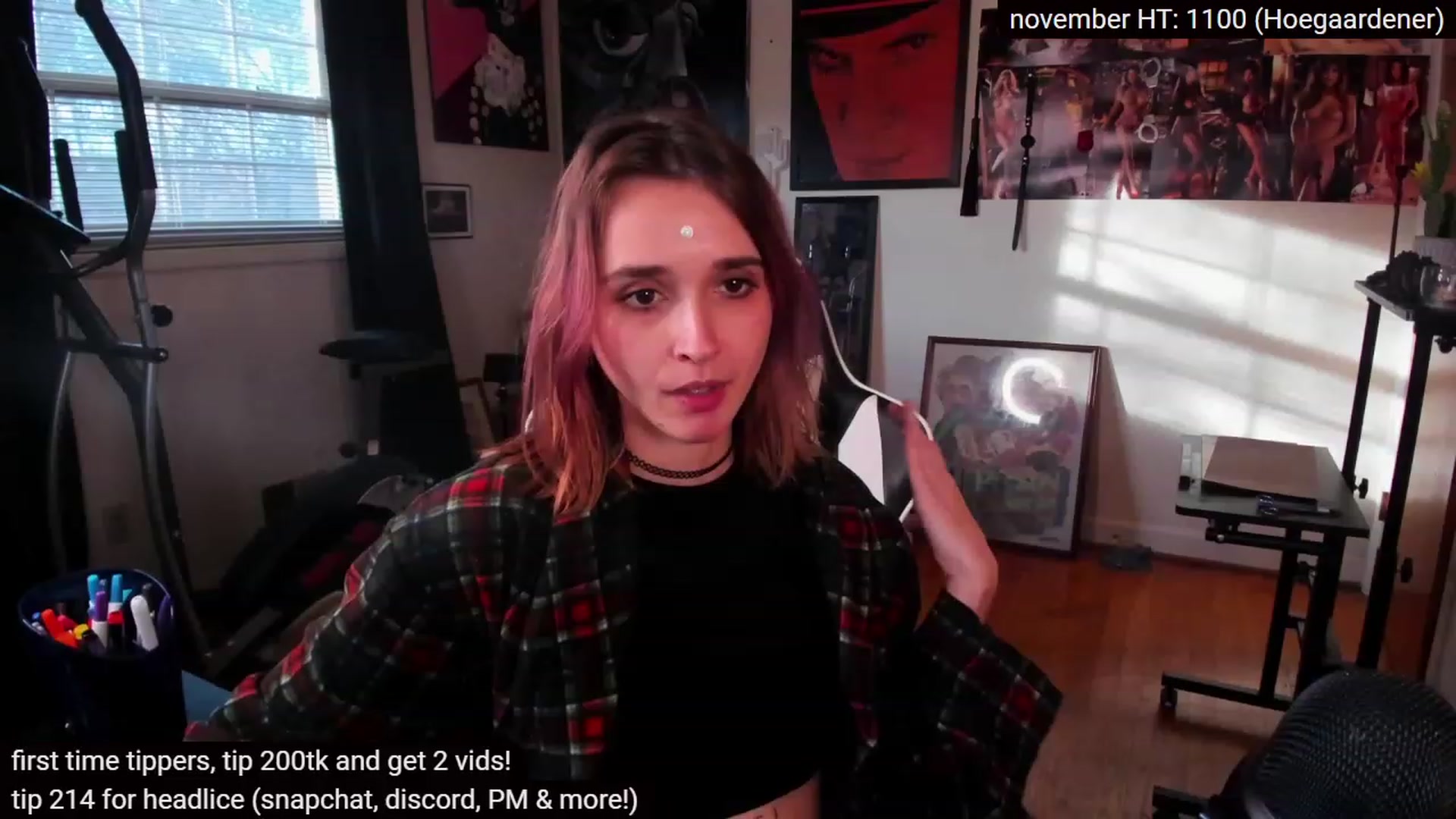 Gallery image thumbnail from sickgrrl's myfreecams stream on, 11/26/2022, 21:43 image 3 of 20