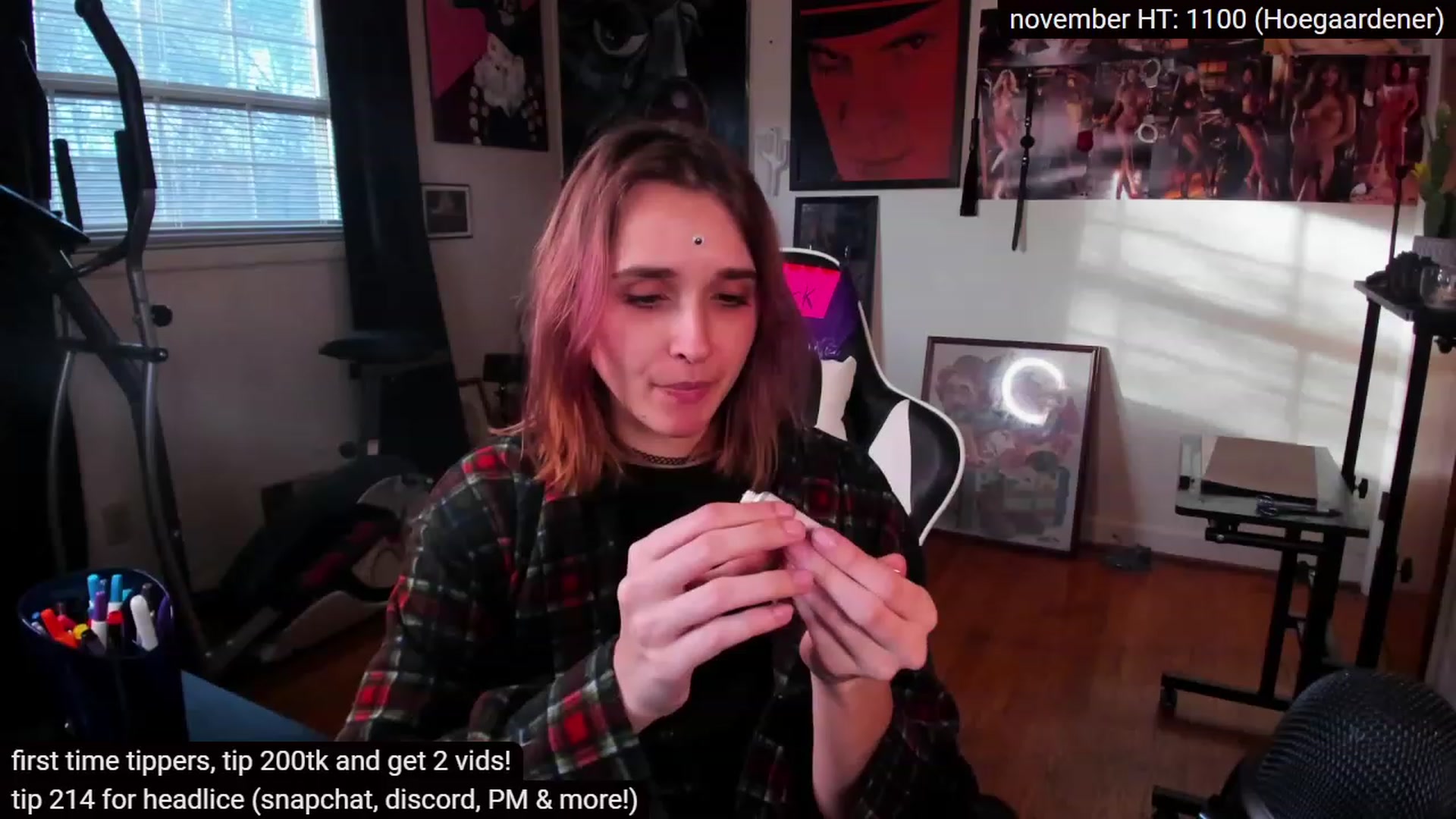 Gallery image thumbnail from sickgrrl's myfreecams stream on, 11/26/2022, 21:43 image 5 of 20