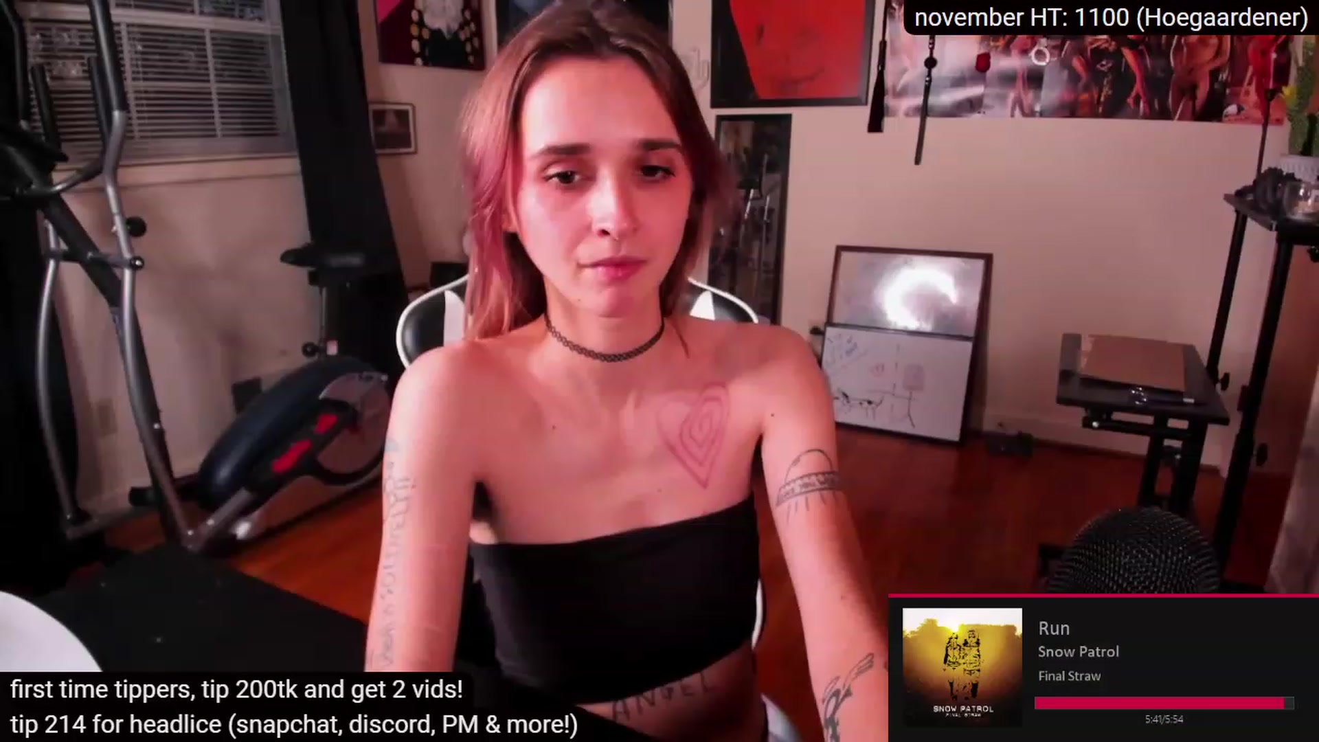 Gallery image thumbnail from sickgrrl's myfreecams stream on, 11/27/2022, 23:03 image 16 of 20